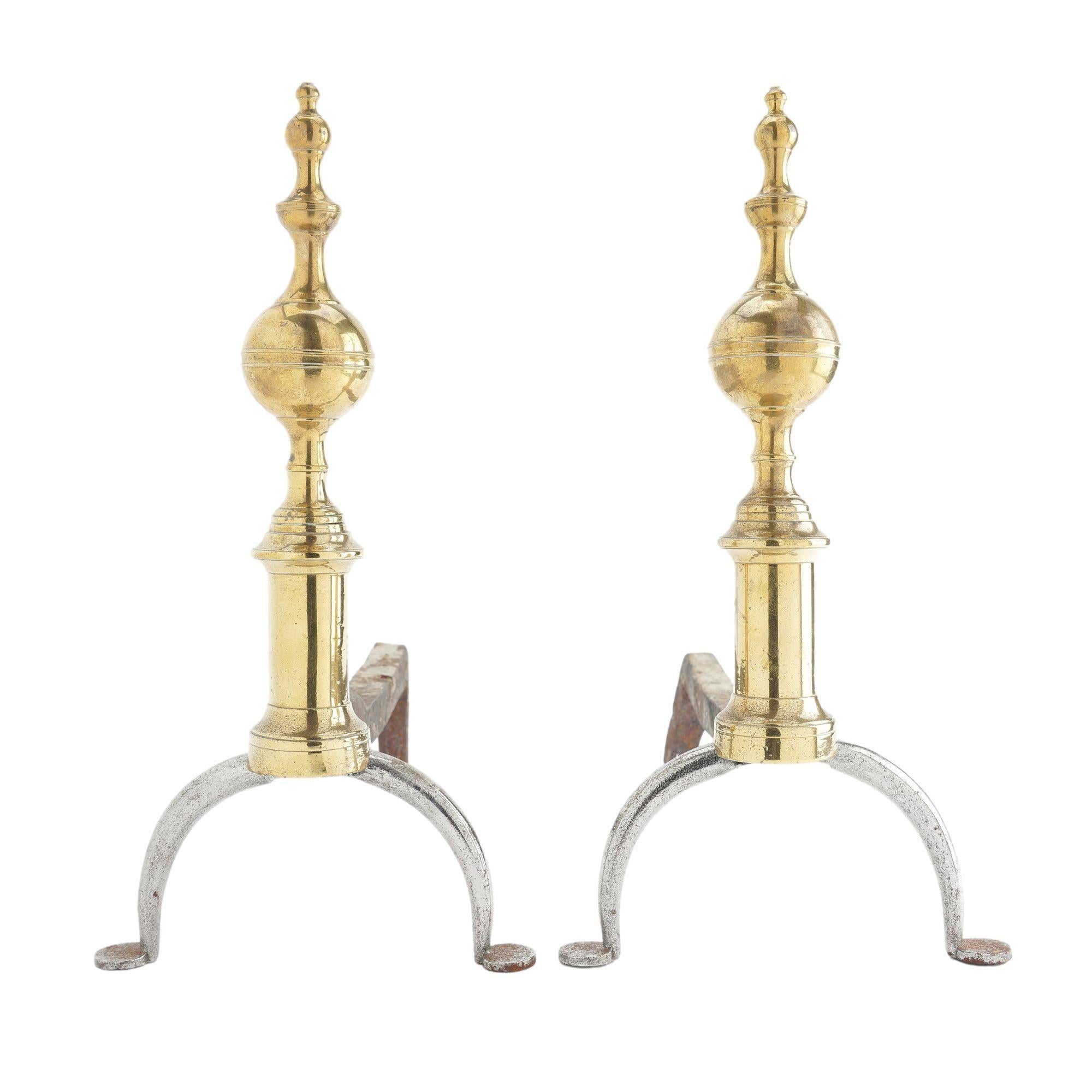 Pair of American cast brass and forged iron steeple top andirons, 1812-15 In Good Condition For Sale In Kenilworth, IL