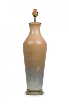 Paire de lampes de bureau américaines en céramique émaillée de couleur marron à bleue en forme d'urne
