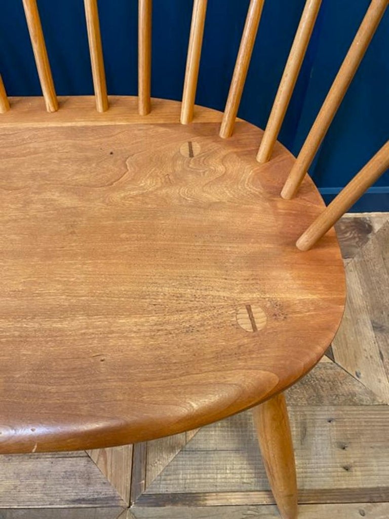 Pair of American Colonial Style Signed Thomas Moser Maple Benches at