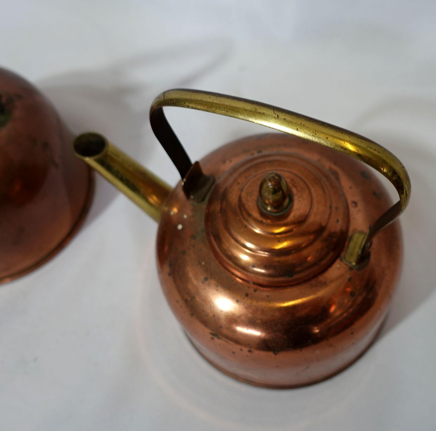 20th Century Pair of American Copper Tea Kettle, TC#11-1 & 2 For Sale