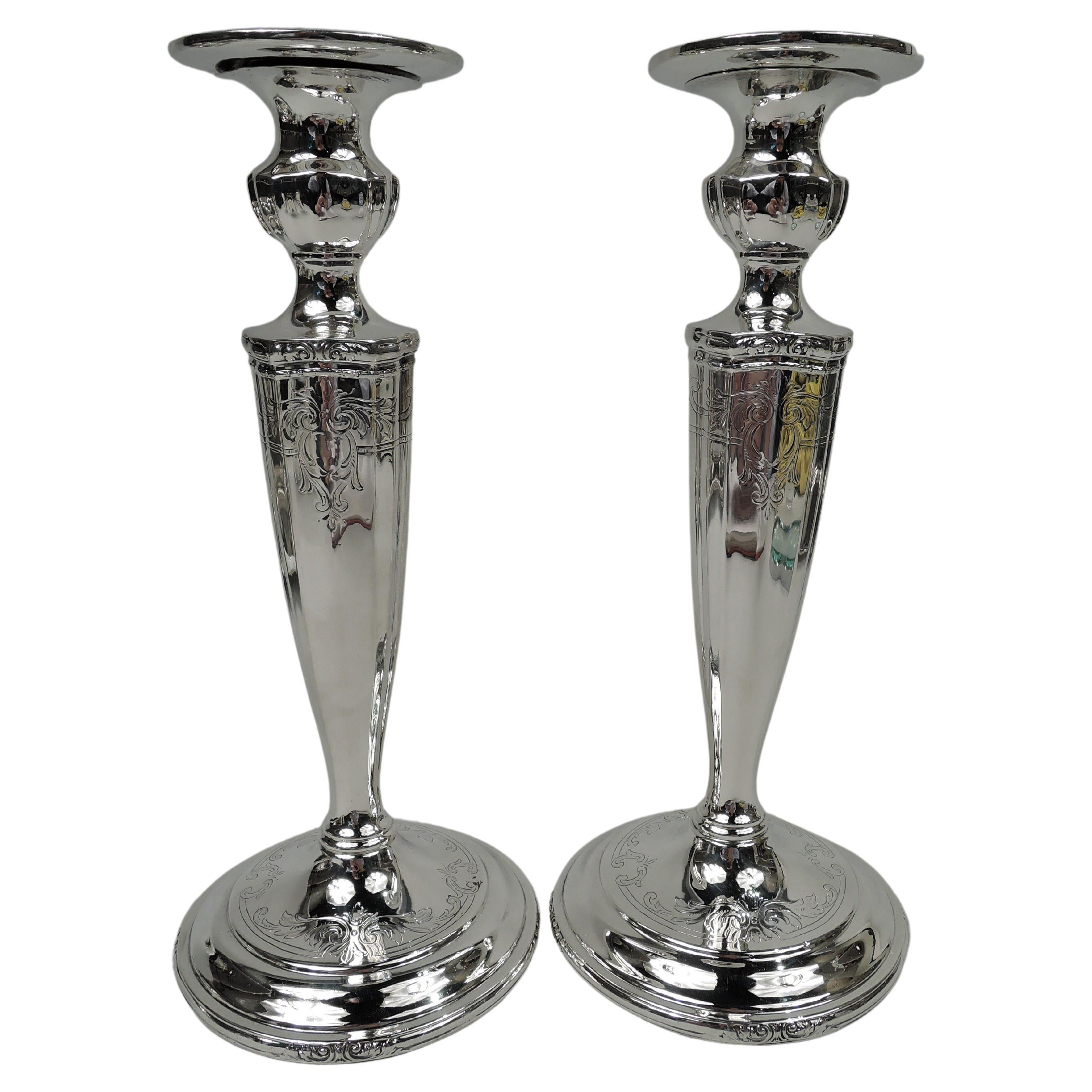 Pair of American Edwardian Classical Sterling Silver Candlesticks