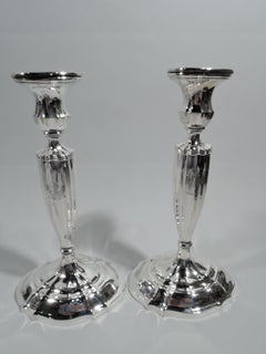 Paire de bougeoirs américains édouardiens en argent sterling par Gorham