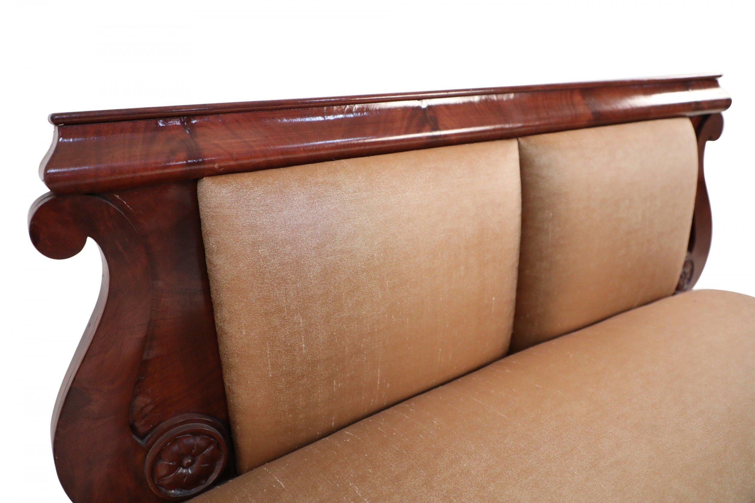 North American Pair of American Empire Crotch Mahogany Veneer Upholstered Window Seats For Sale