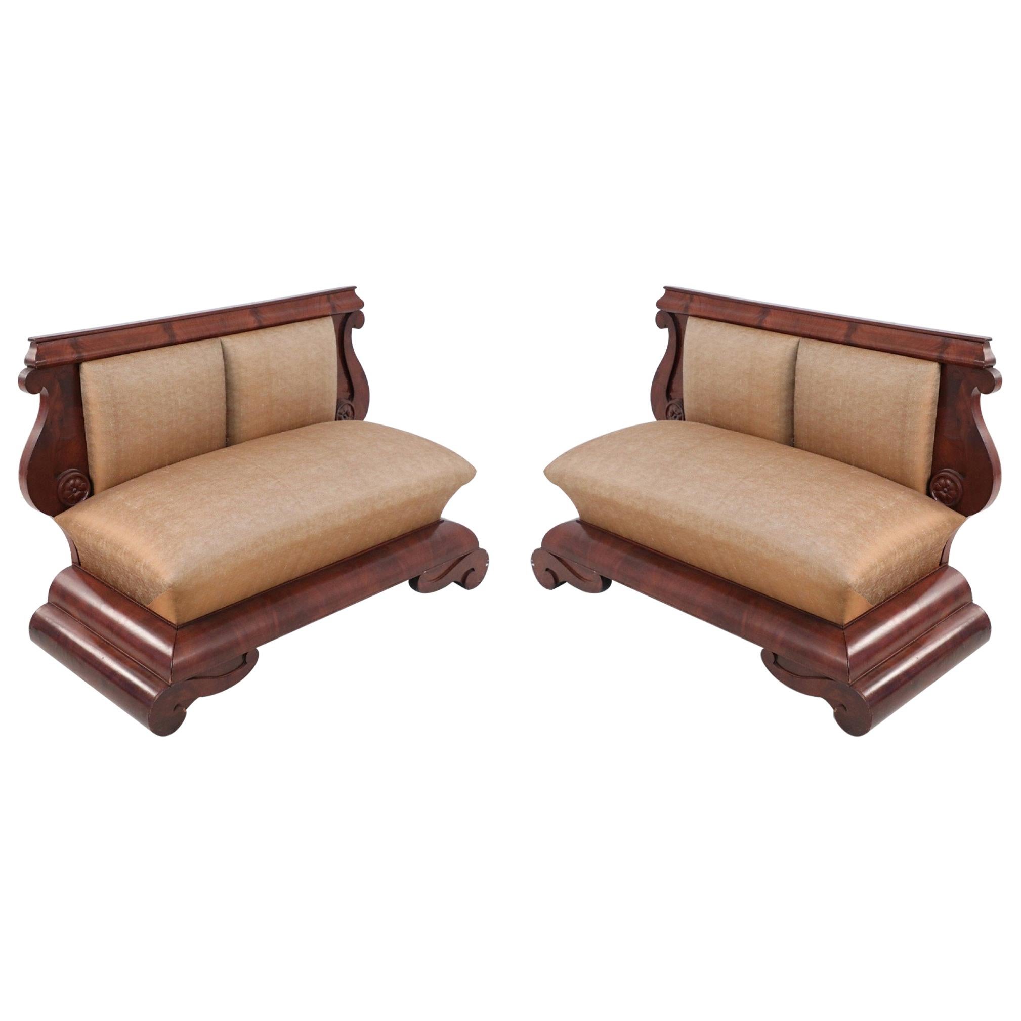 Pair of American Empire Crotch Mahogany Veneer Upholstered Window Seats For Sale