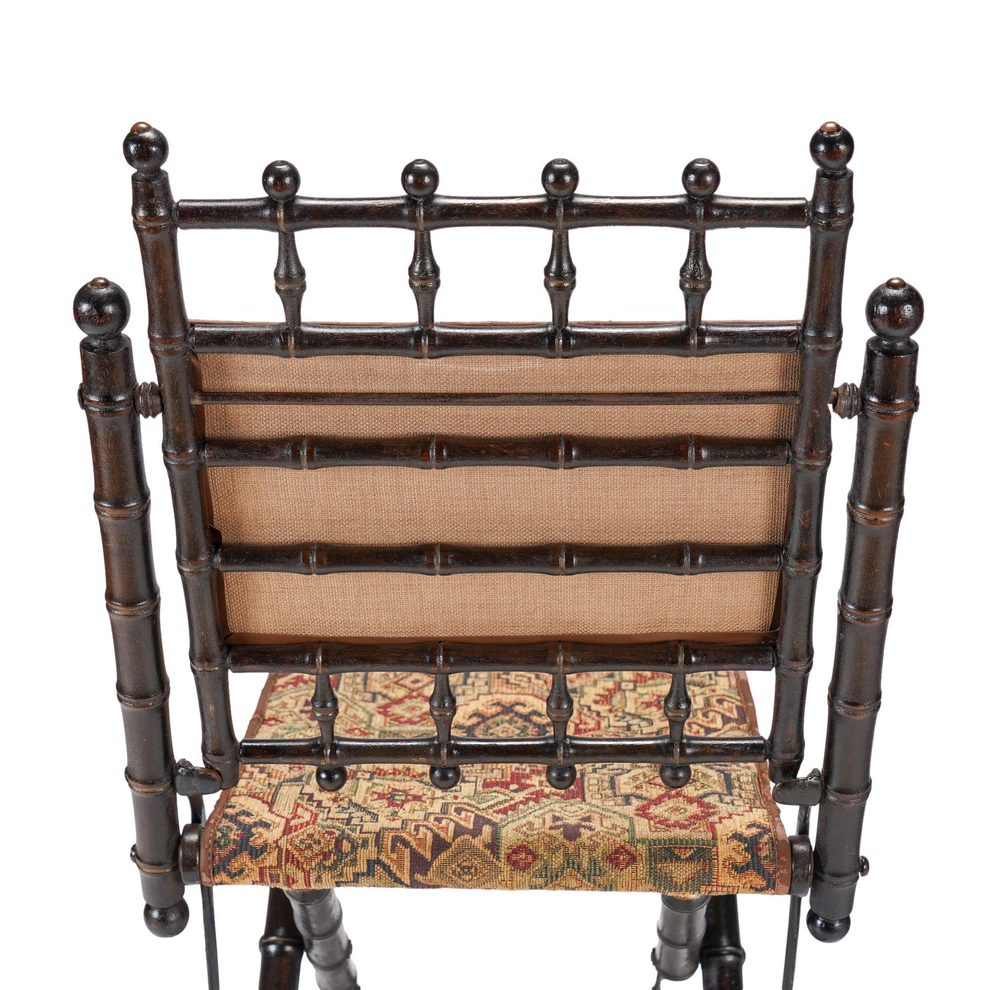 Paar amerikanische Klappbare Lagerstühle, um 1860-70 im Angebot 7