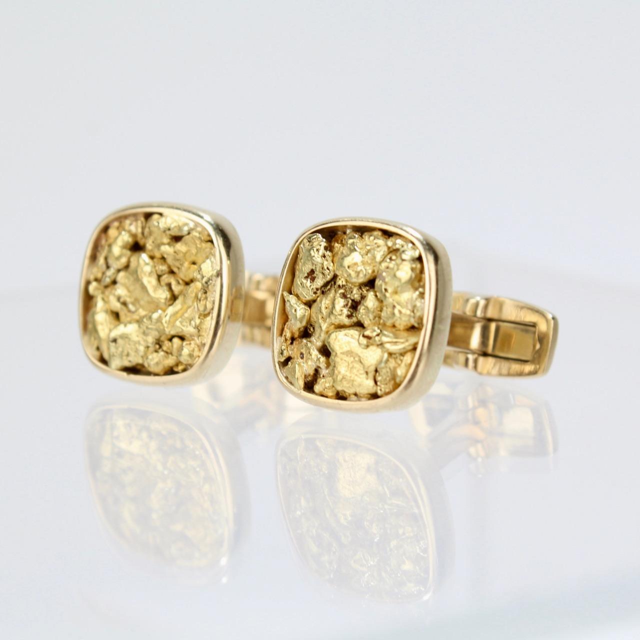 Pair of American Gold Nugget Cufflinks In Good Condition In Philadelphia, PA