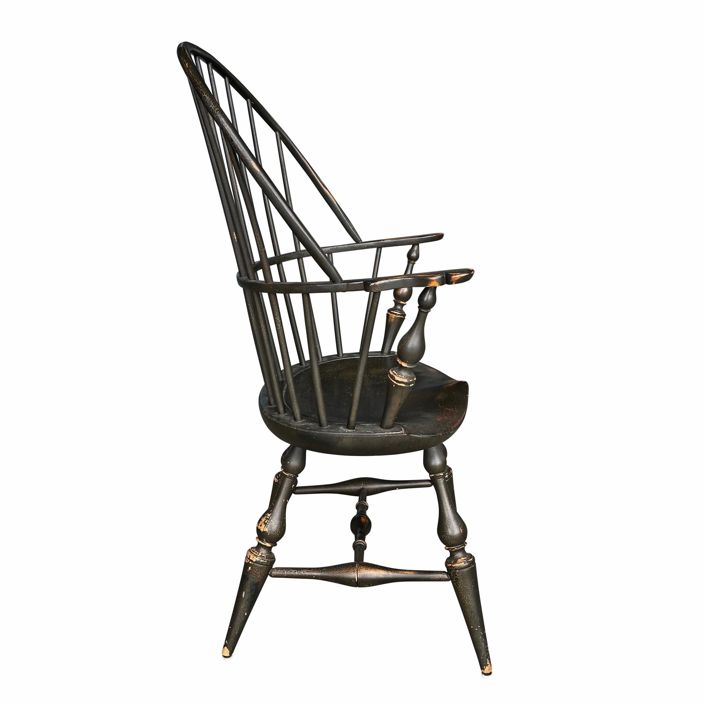 Paar amerikanische Windsor-Stühle mit Creolenrückenlehne (Gemalt) im Angebot