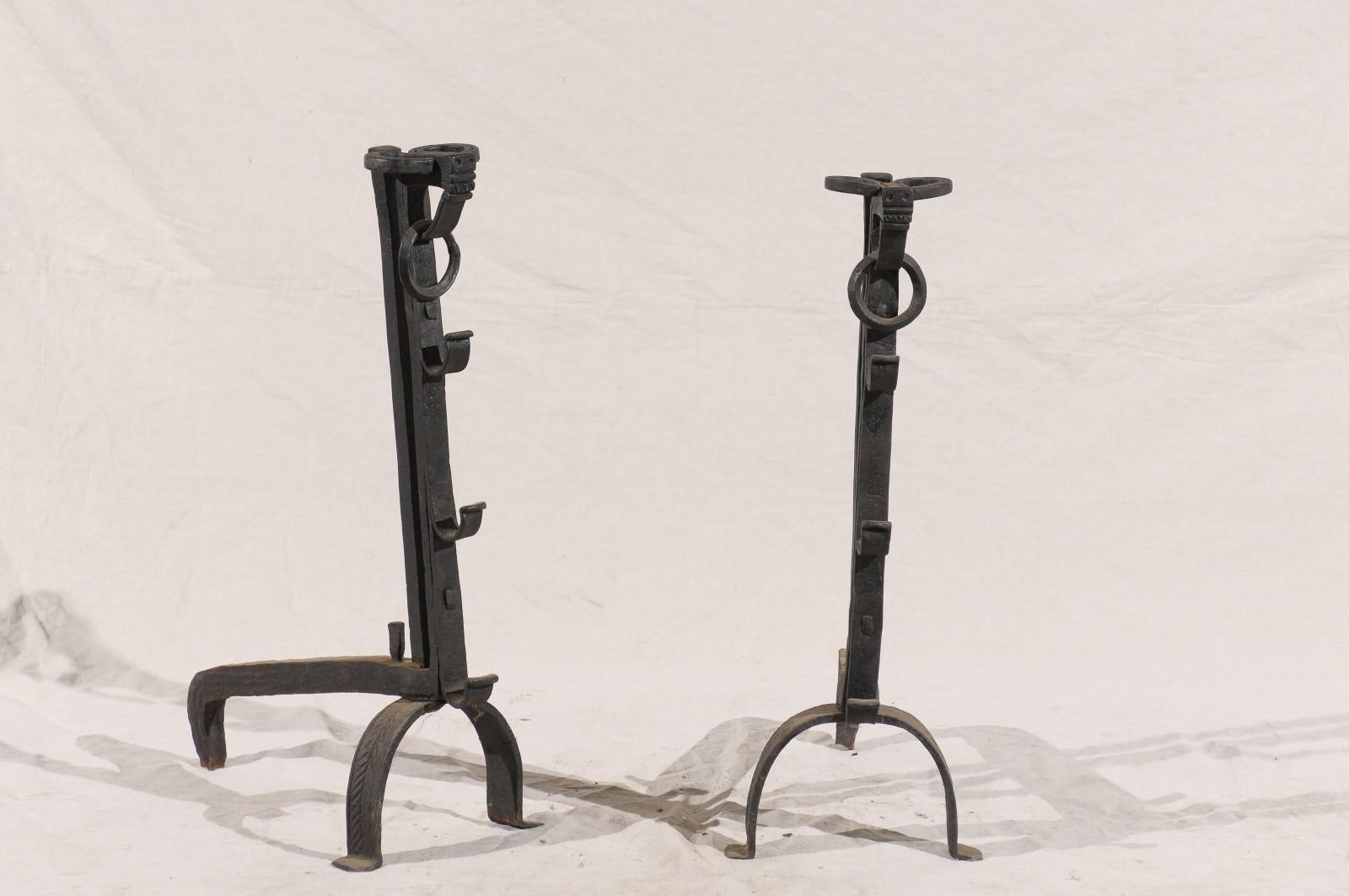 Pair of American large hand forged simple andirons with rings, circa 1900
Great scale.