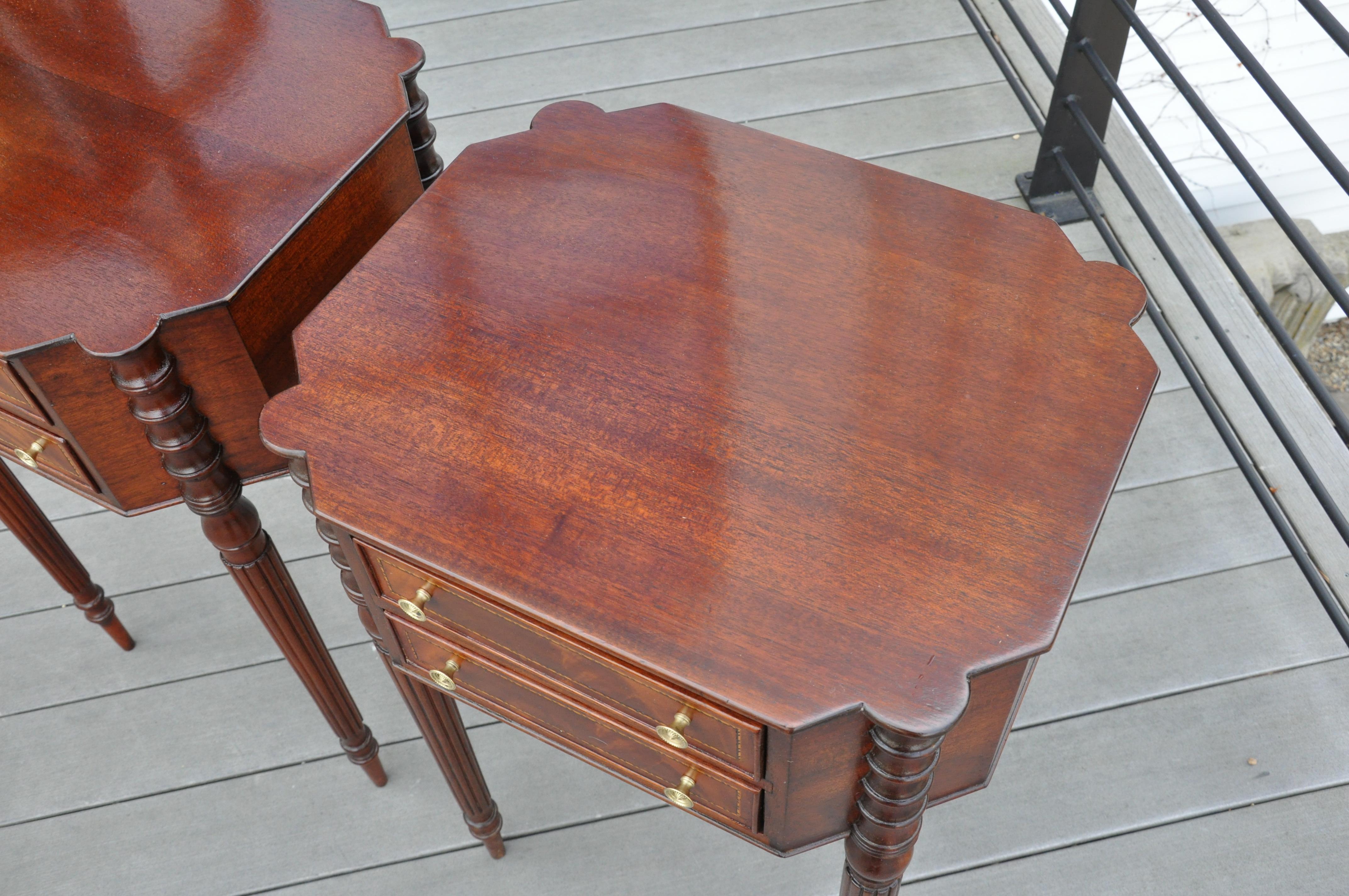 Pair of American Mahogany Federal Style Work End Tables 1