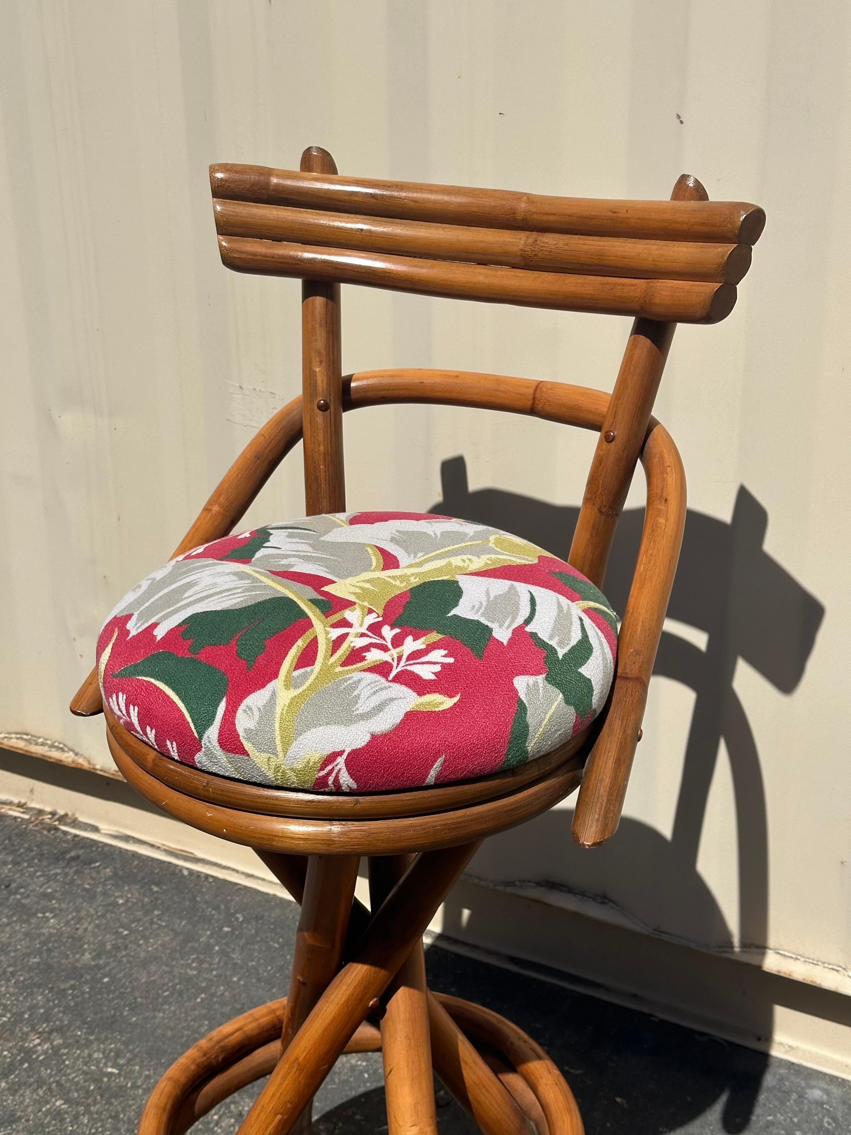 Pair of American MCM Two Step Back Rattan Bar Stools in the Style of Paul Frankl 8