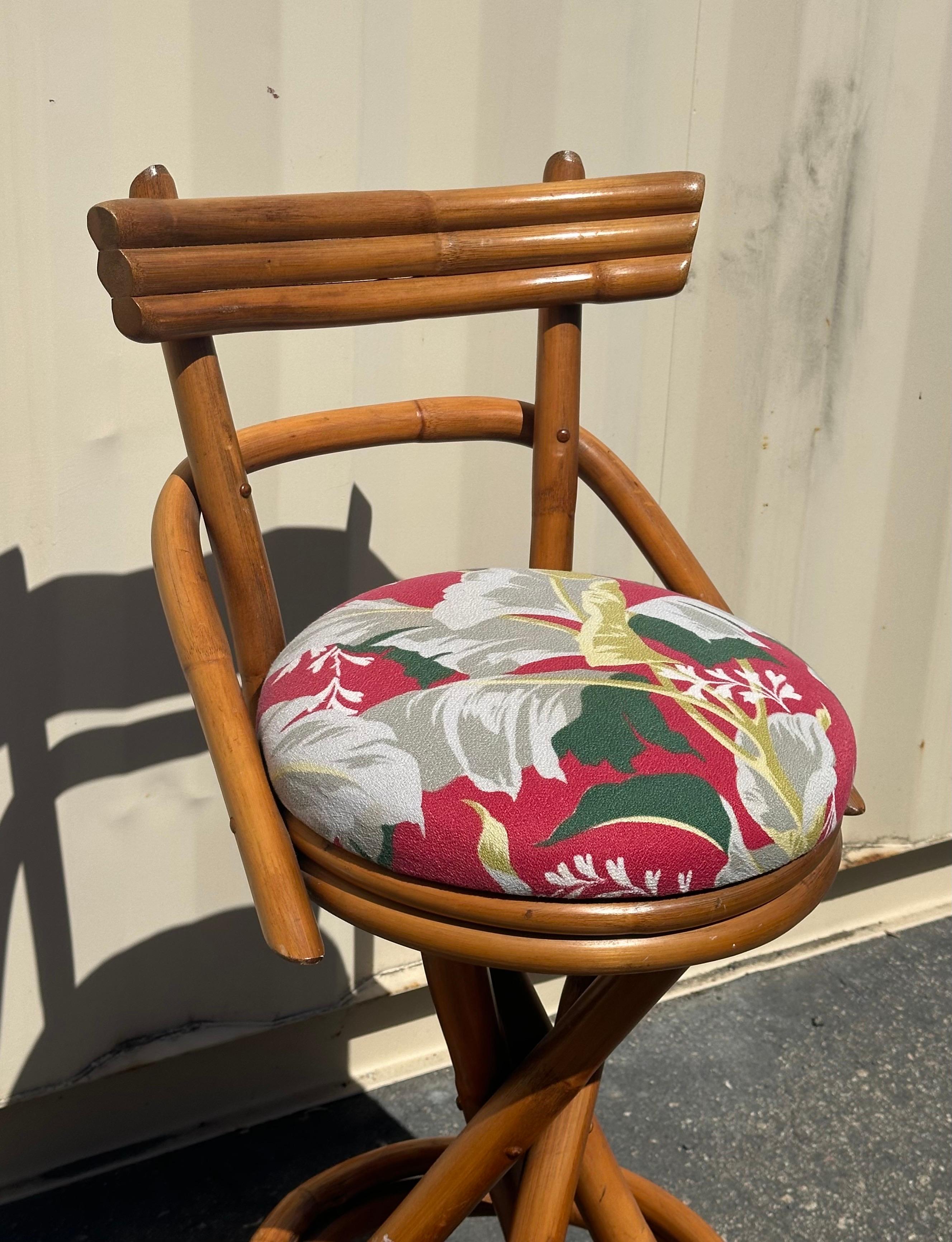 Pair of American MCM Two Step Back Rattan Bar Stools in the Style of Paul Frankl 10