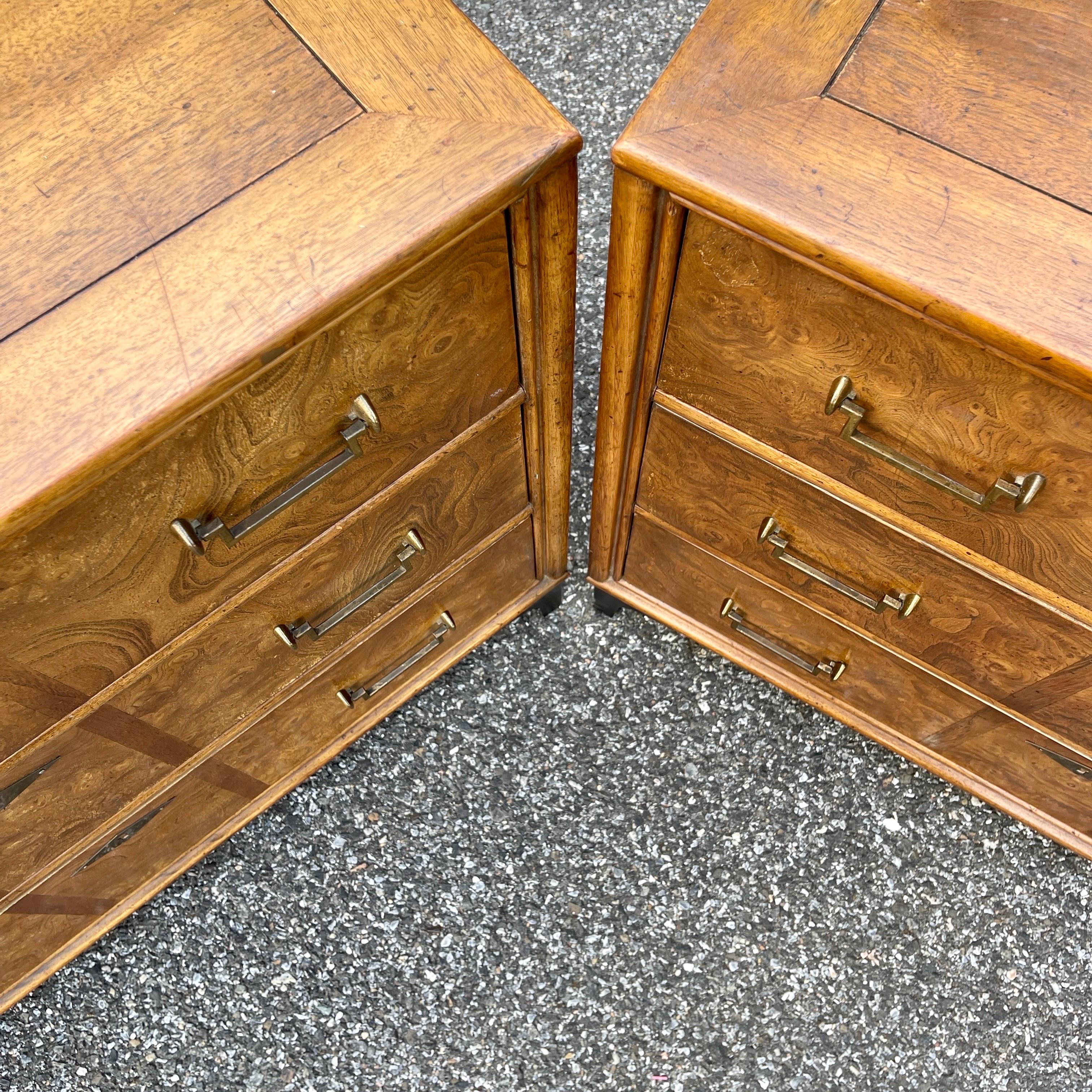 Pair of American Mid-Century Mastercraft Chests of Drawers 11