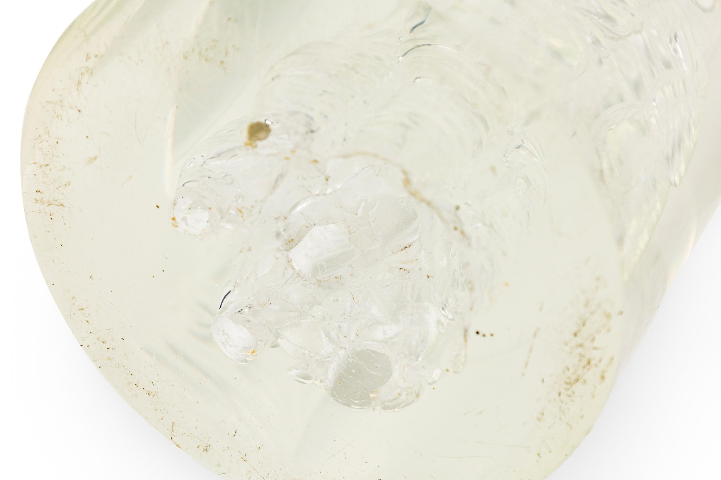 Pair of American Mid-Century Modern Acrylic Lucite Cylindrical Sculptures in vendita 4