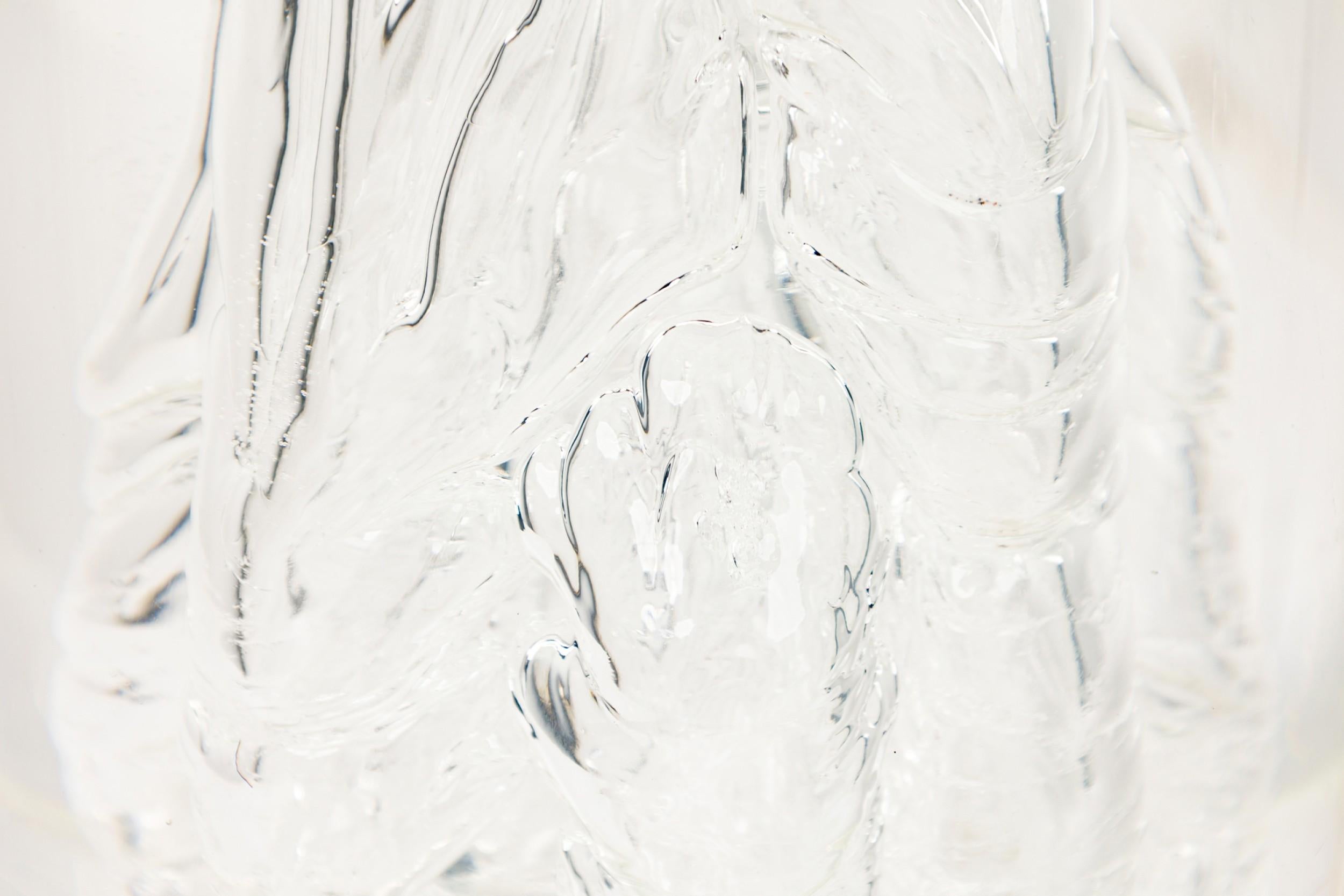 Pair of American Mid-Century Modern Acrylic Lucite Cylindrical Sculptures in vendita 1