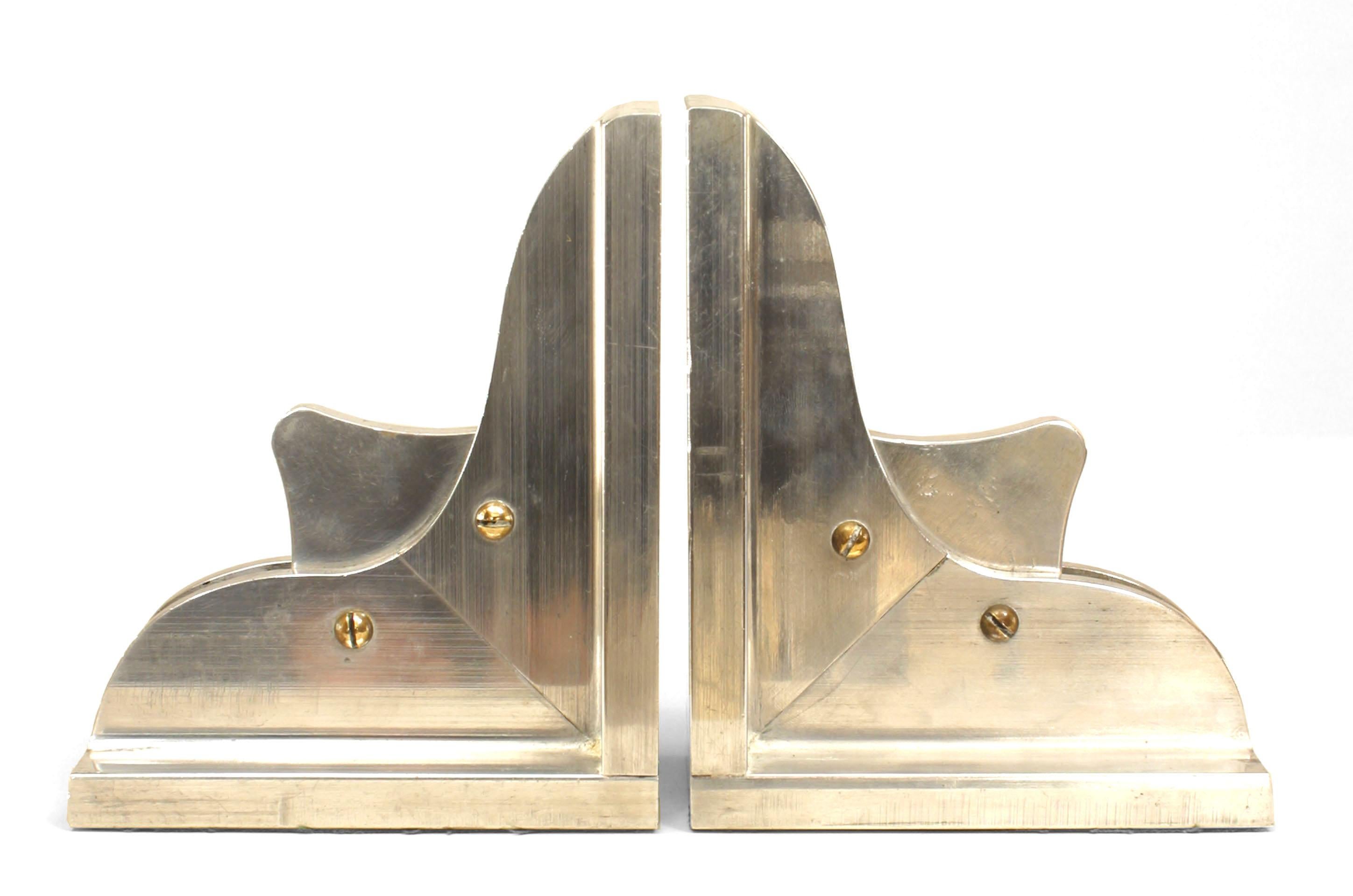 Pair of American Mid-Century Modern Aluminum Bookends In Good Condition In Queens, NY
