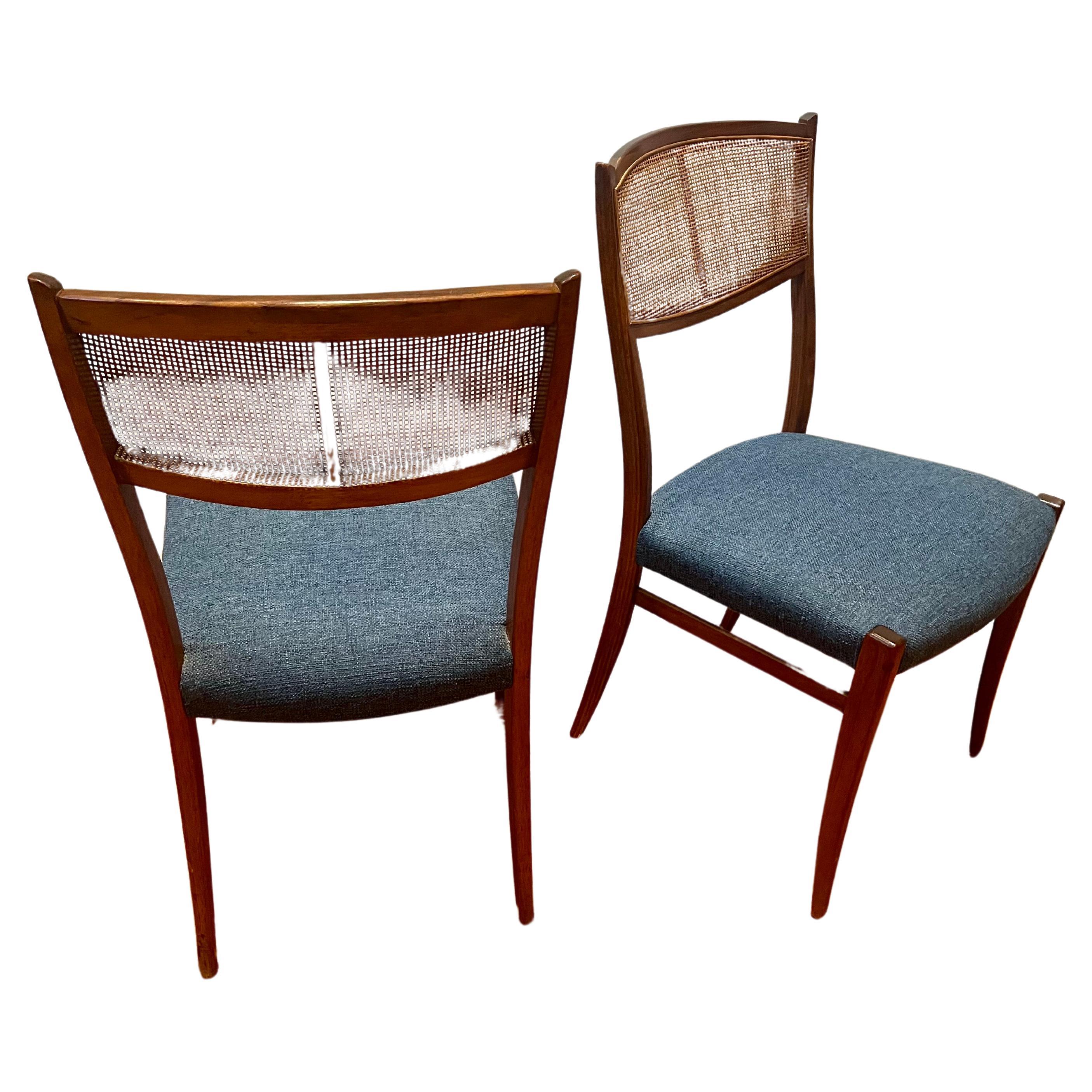 20th Century Pair of American Mid century Modern Walnut Desk/Dining Chairs