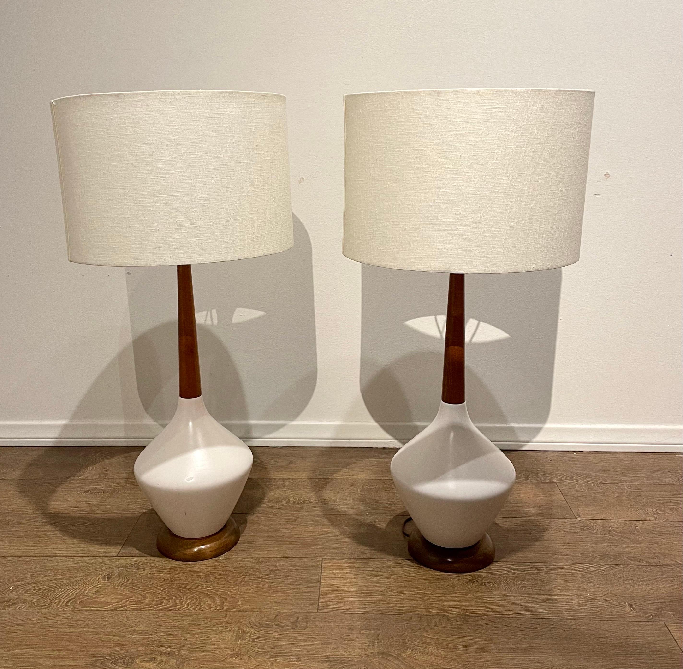 20th Century Pair of American Mid Century White Satin Cearmic & Walnut table Lamps