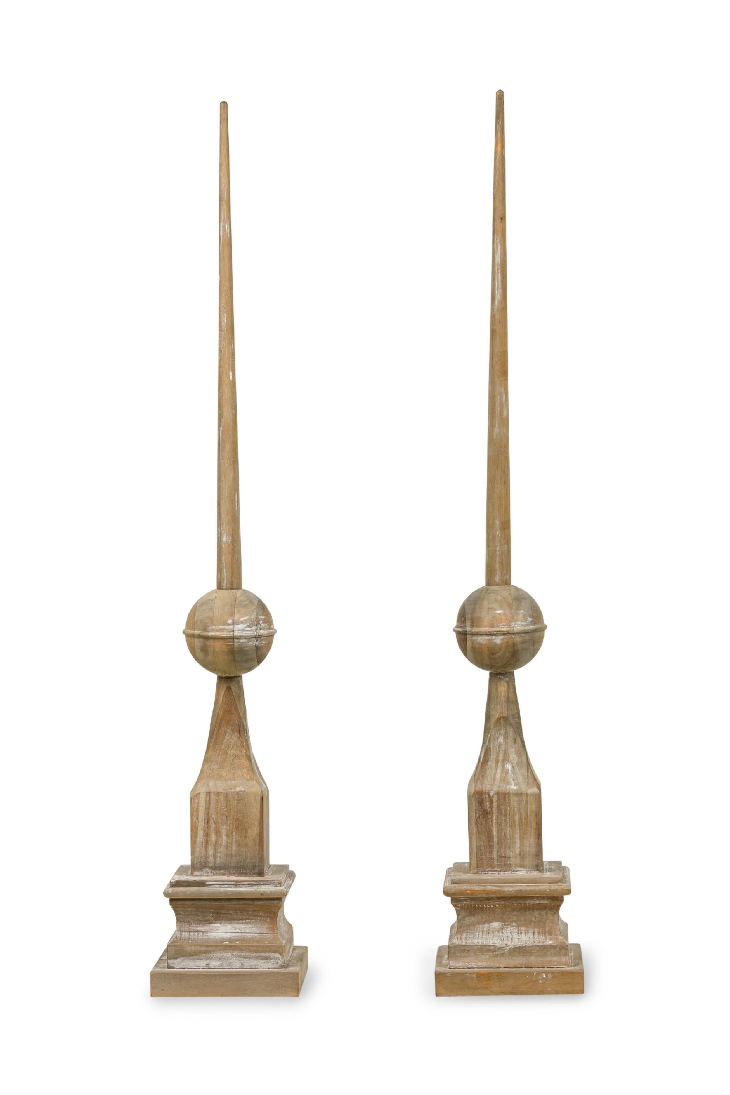 Pair of American Mid-Century Wooden Architectural Elements In Good Condition For Sale In New York, NY