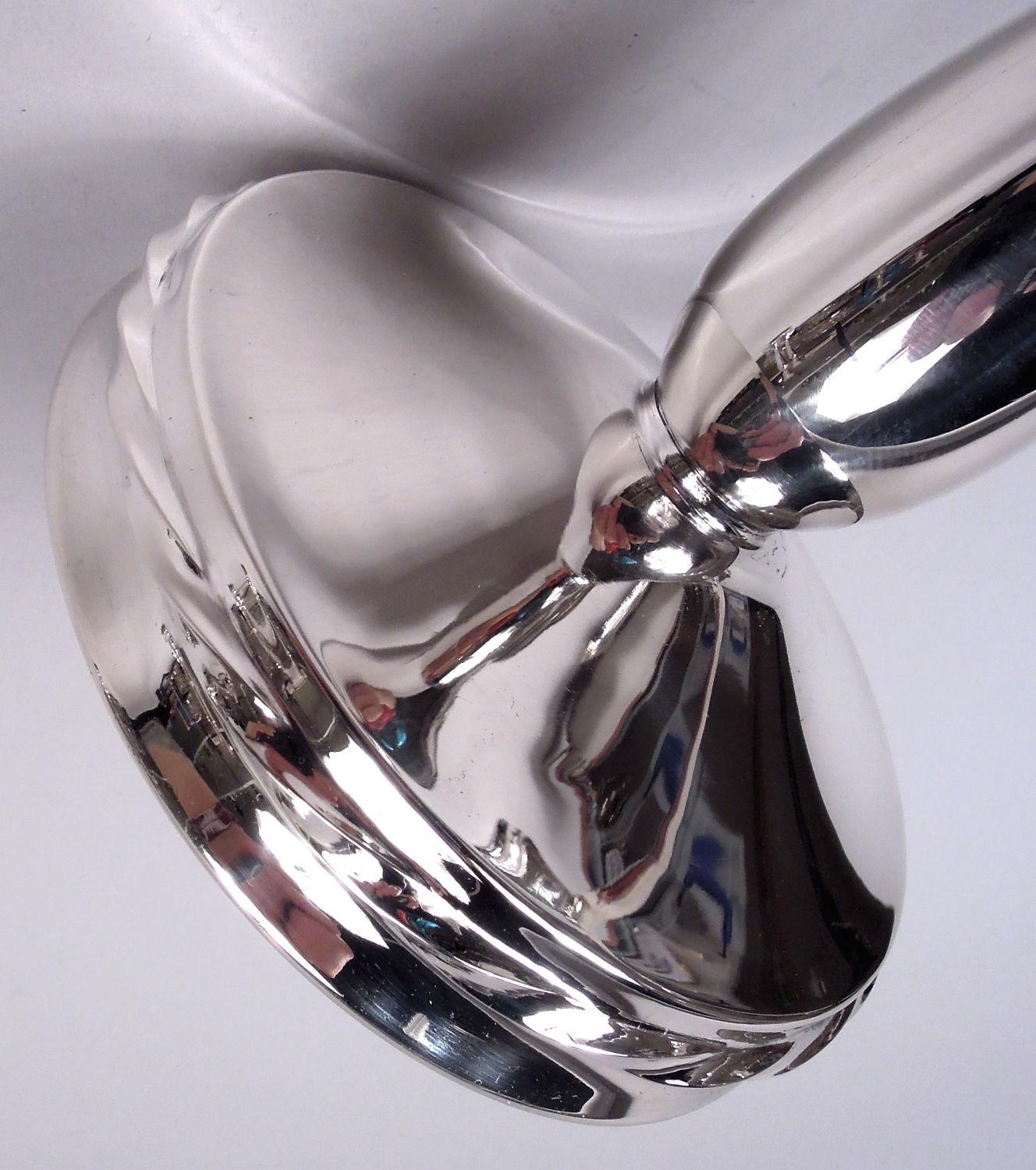 20th Century Pair of American Modern Georgian Sterling Silver Candlesticks For Sale