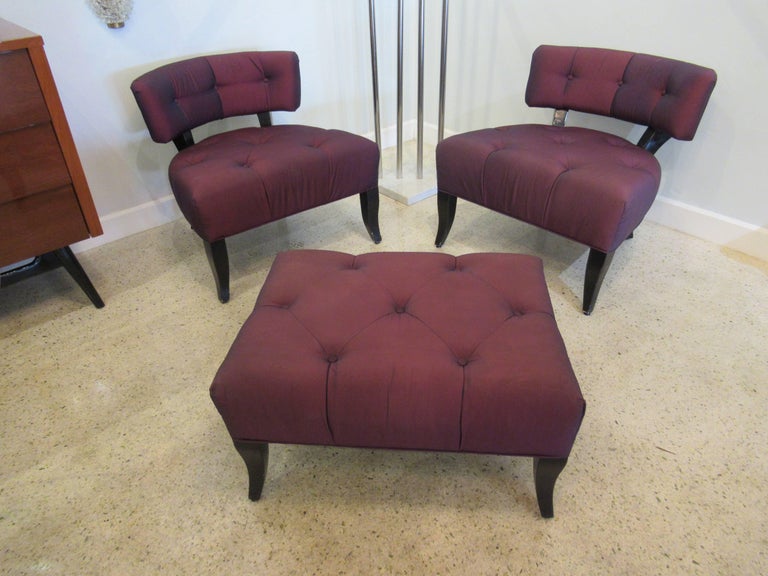 Pair of American Modern Klismos Slipper Chairs and Ottoman, Billy Haines, 1950s In Excellent Condition For Sale In Hollywood, FL