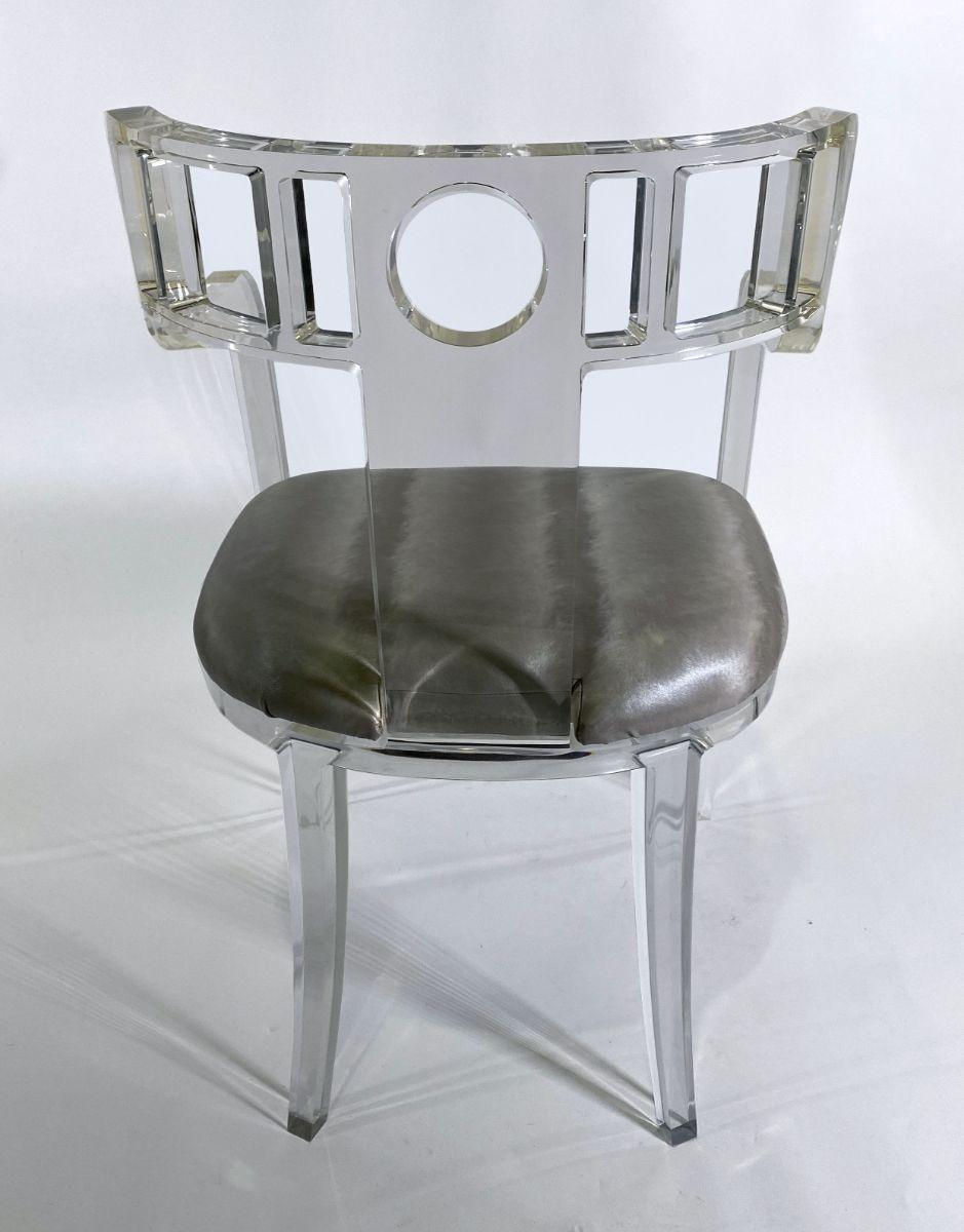 Pair of American Modern Lucite Chair Armchairs, Geoffrey Bradfield For Sale 4