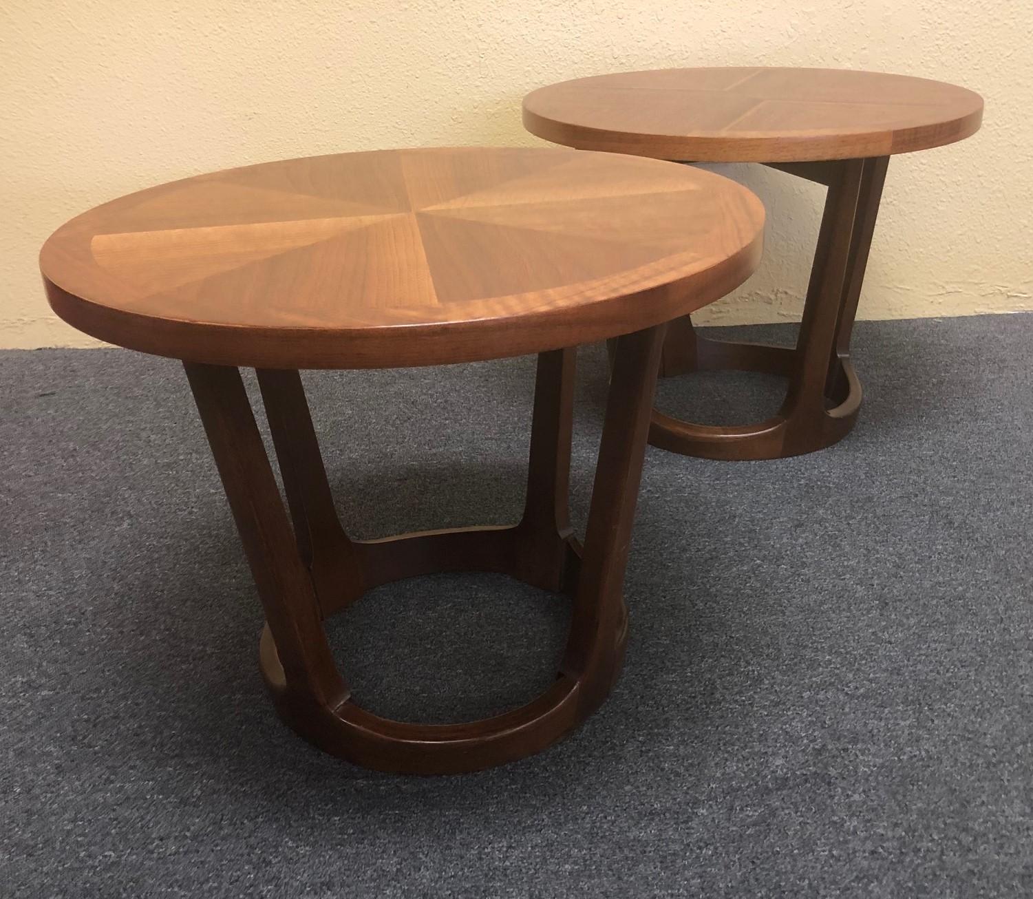 20th Century Pair of American Modern Walnut End / Side Tables by Lane Furniture