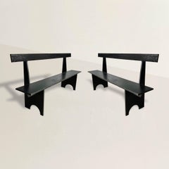 Paire de bancs modernistes américains d'inspiration Shaker