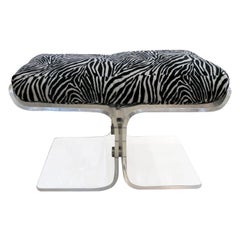 Paar amerikanische Plexiglas-Hocker mit Zebra-Kissen, 1970er Jahre