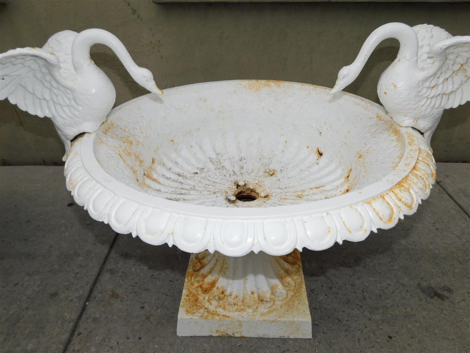 Pair of American Campana Form Powered Coated Garden Urns w/ Flanking Swans, 1850 im Angebot 2