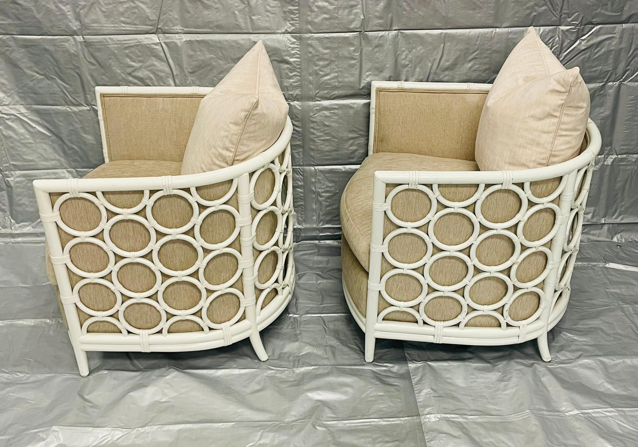 Pair of American Rattan Barrel Armchairs by McGuire, San Francisco (Moderne der Mitte des Jahrhunderts) im Angebot