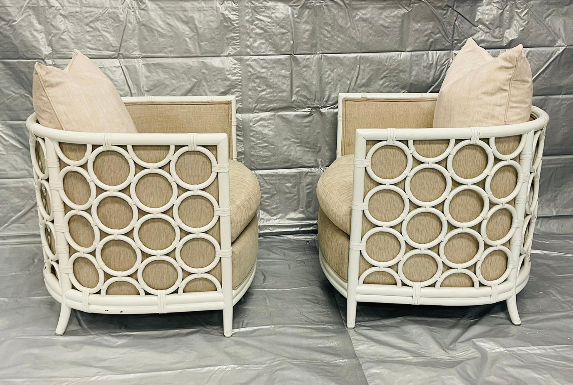 Pair of American Rattan Barrel Armchairs by McGuire, San Francisco im Zustand „Gut“ im Angebot in Los Angeles, CA