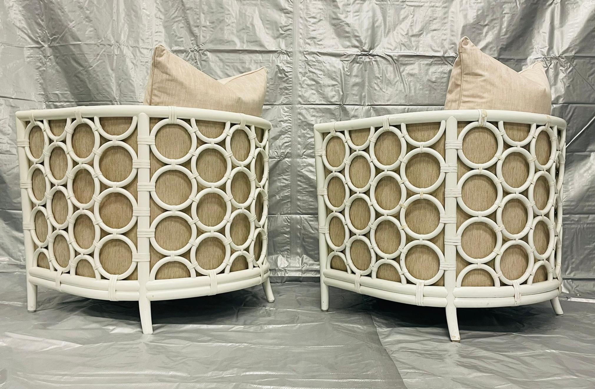 Pair of American Rattan Barrel Armchairs by McGuire, San Francisco im Angebot 1