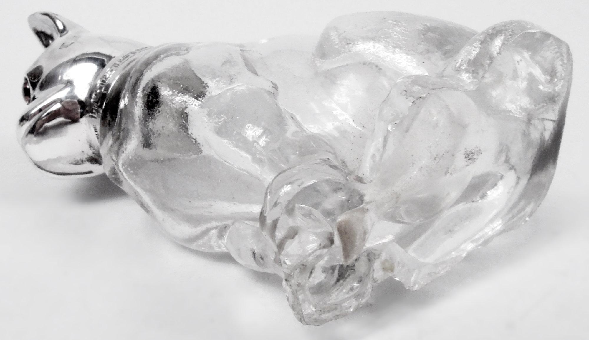 Paire de salières et de poivrières en argent américain avec chien en vente 3