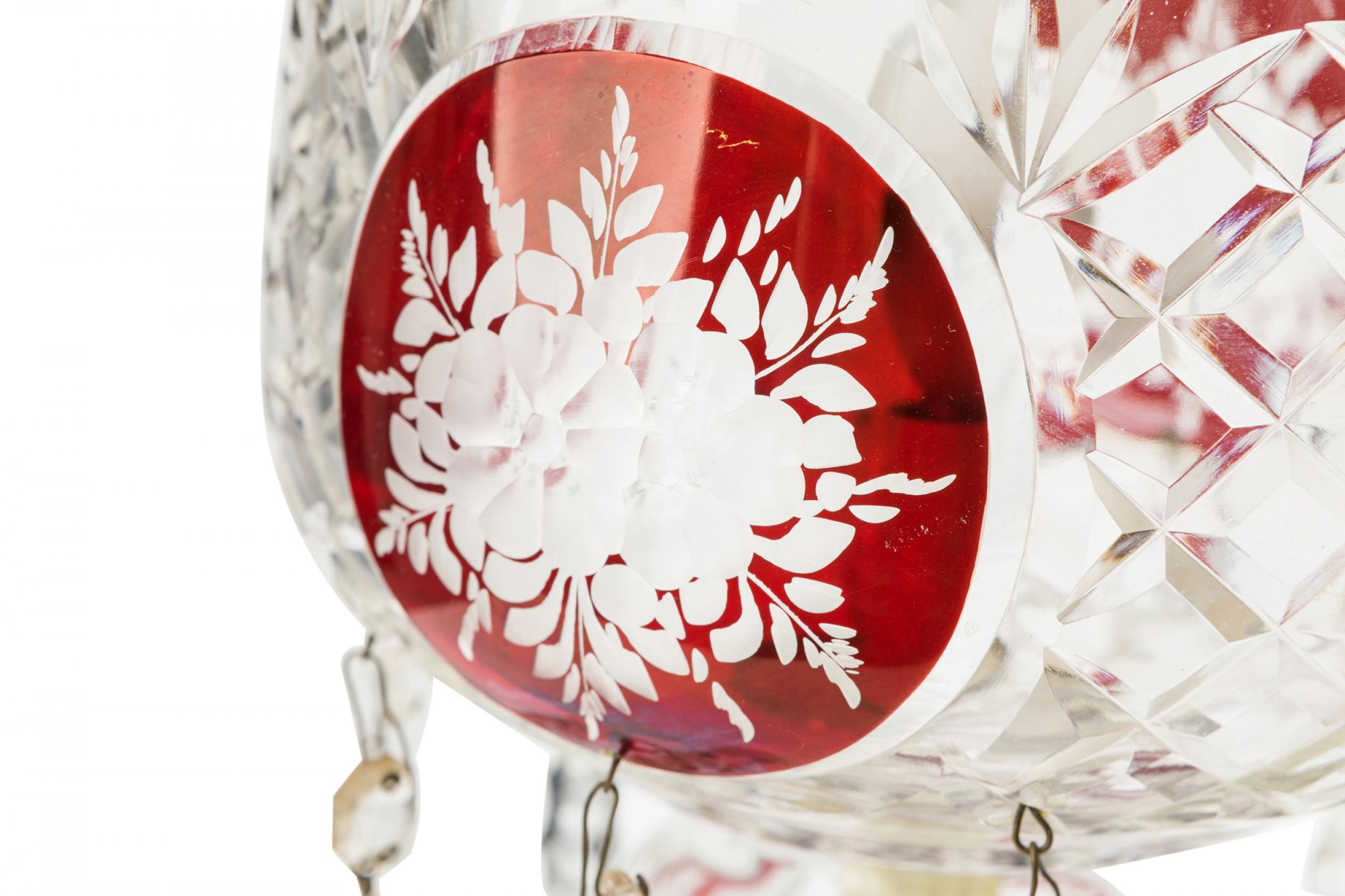 Pair of American Victorian Style Red and Clear Cut Crystal and Glass Table Lamps For Sale 4