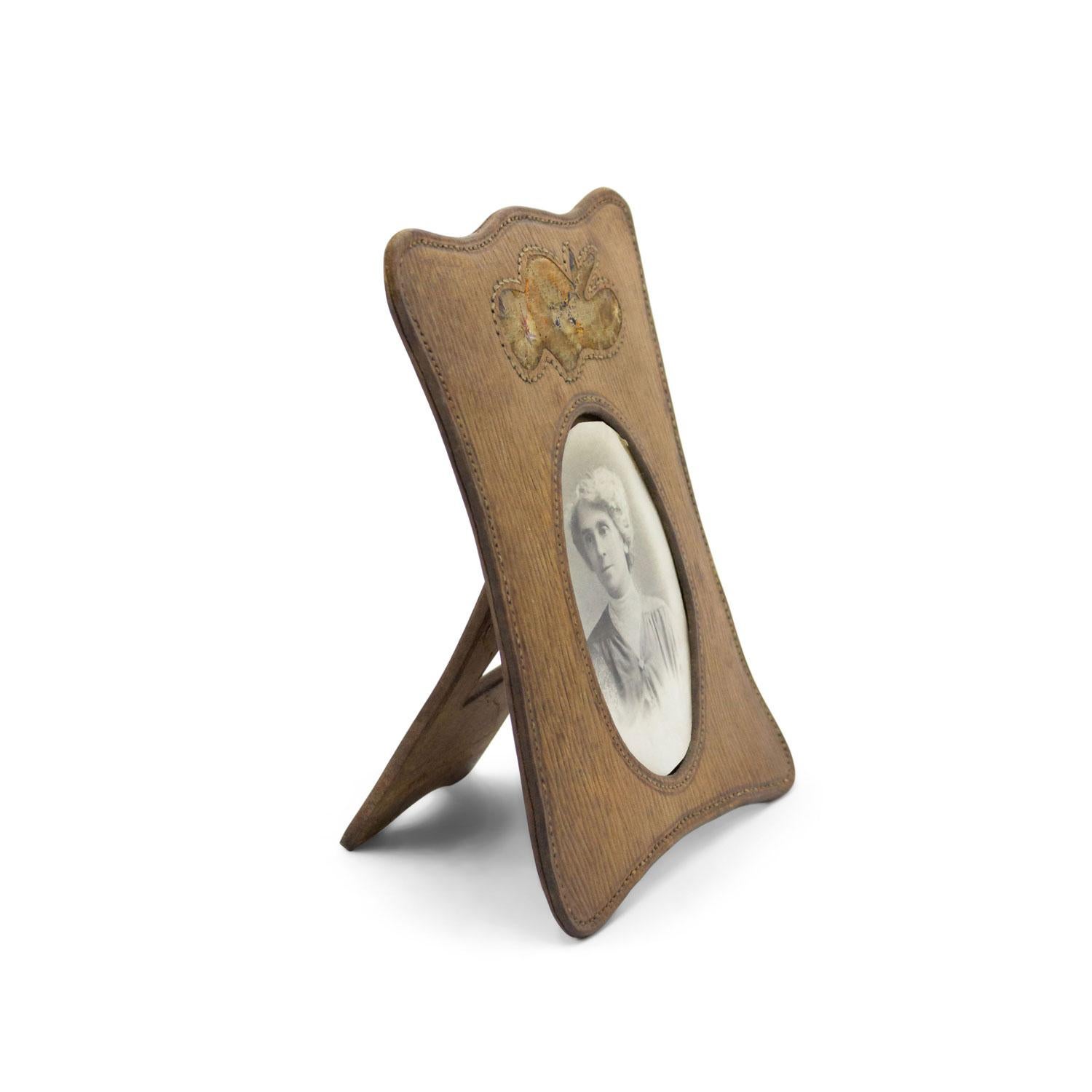 Ein Paar American Victorian Tan Leder Bilderrahmen (Viktorianisch) im Angebot