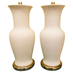 Pareja de lámparas jarrón de porcelana blanca americana