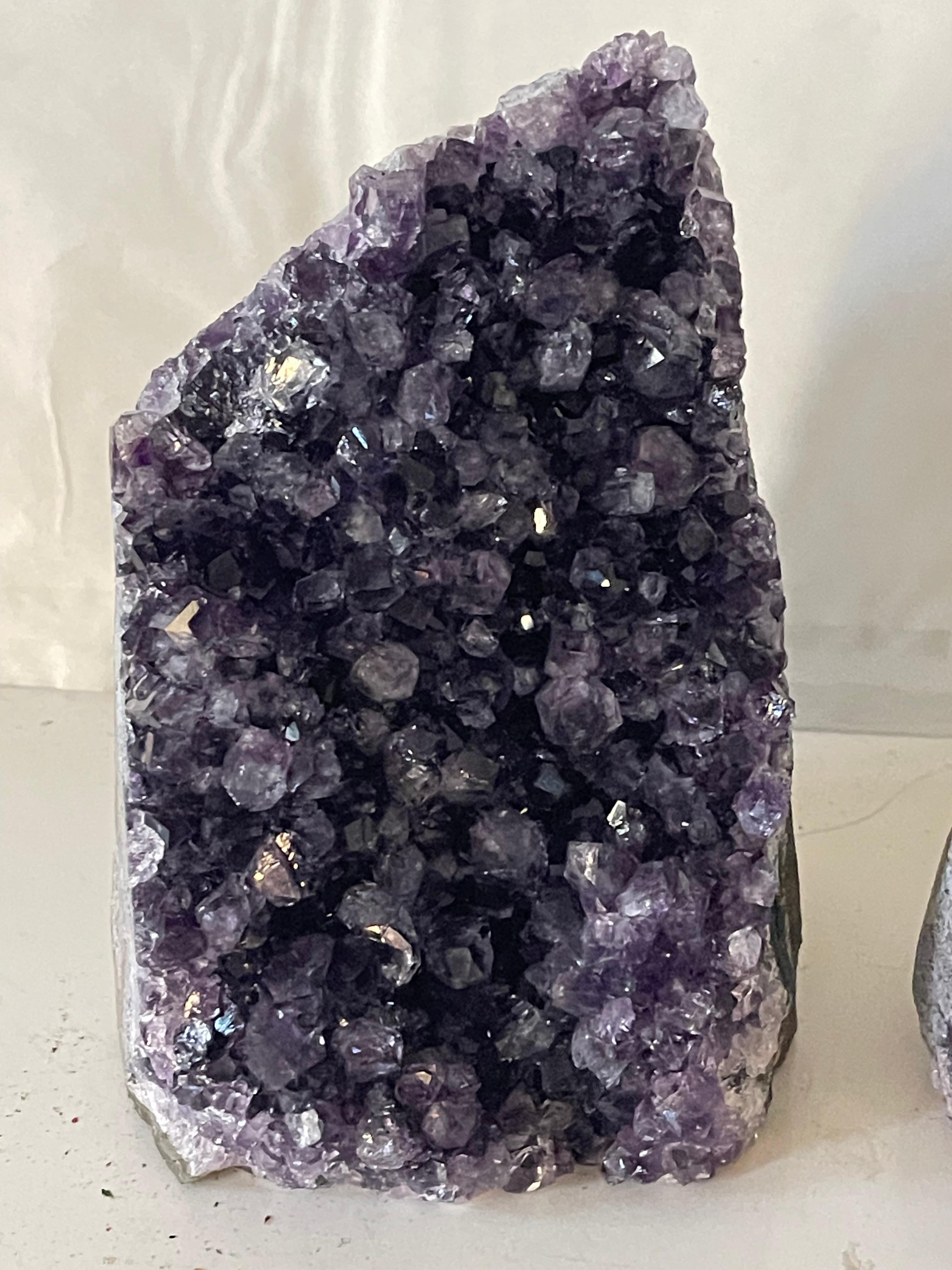 Pair of Amethyst Geode Bookends Organic Modern In Good Condition For Sale In Boca Raton, FL
