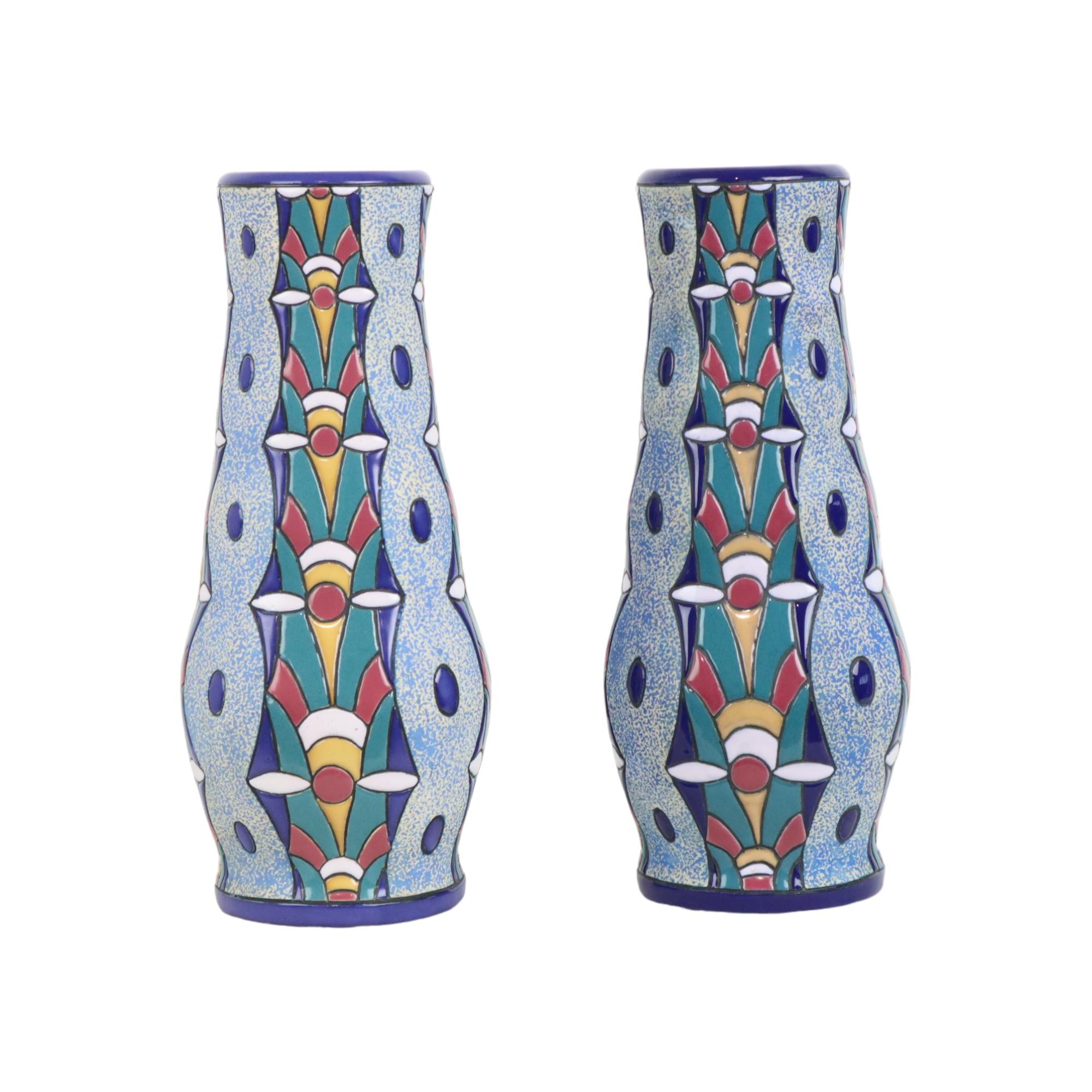 Art Déco Coppia di vasi Amphora Art Deco in ceramica smaltata 1915 in vendita