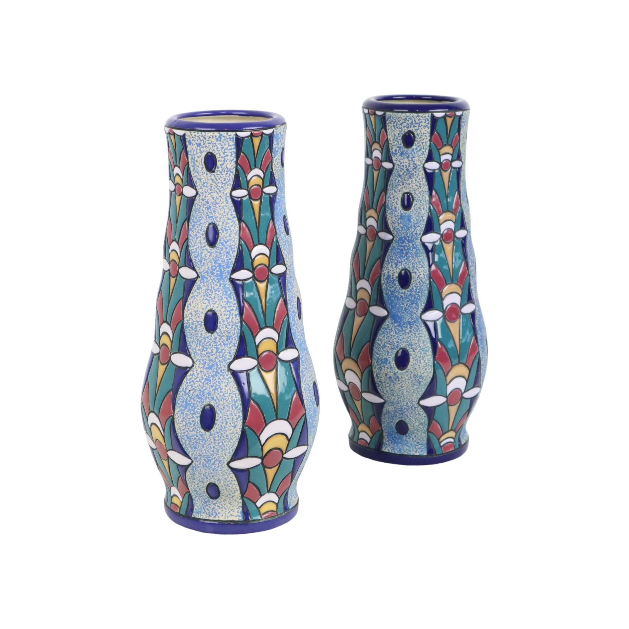 XX secolo Coppia di vasi Amphora Art Deco in ceramica smaltata 1915 in vendita