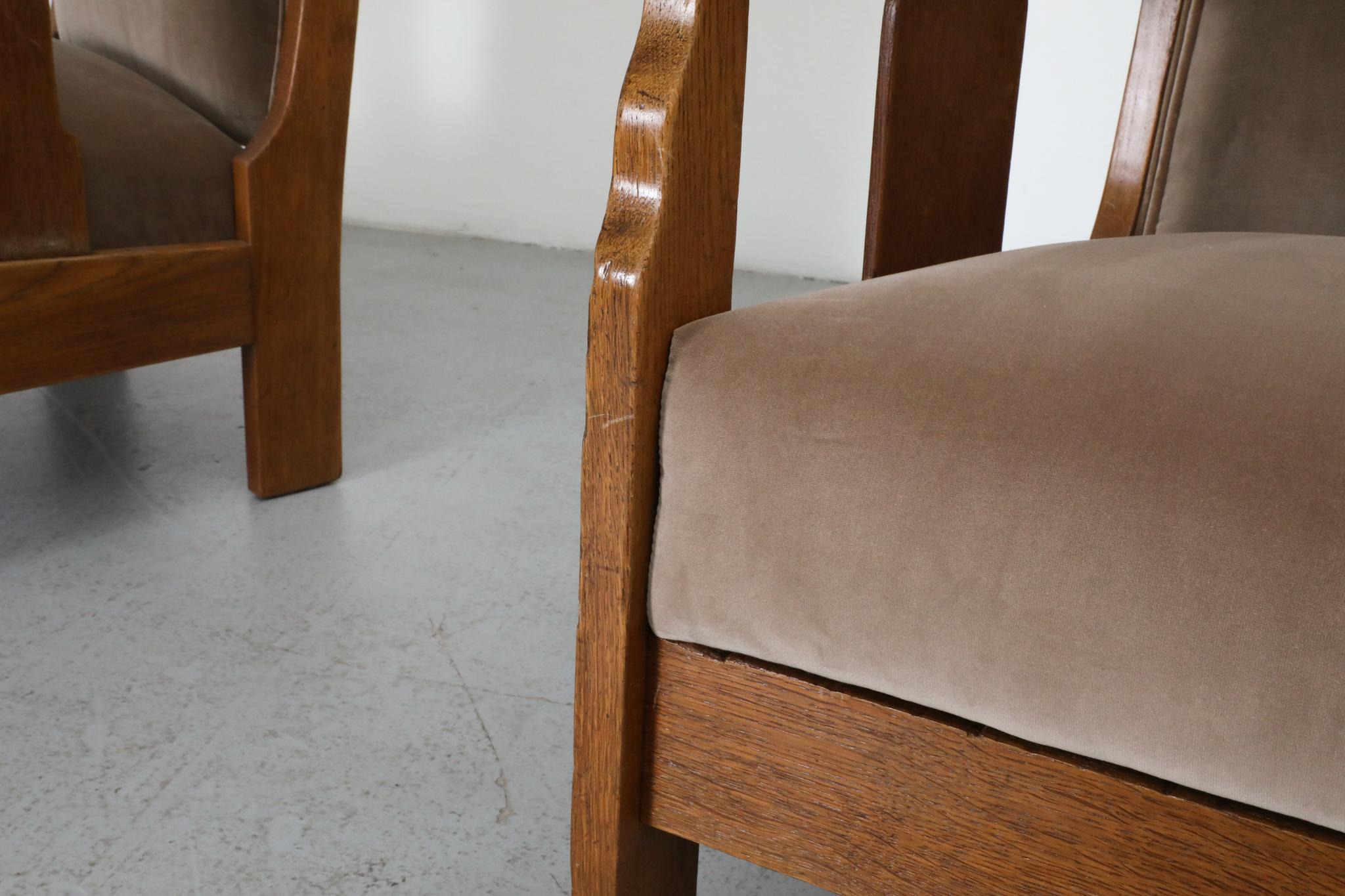 Paire de chaises longues d'école d'Amsterdam avec assise en velours jute et bois Art déco en vente 11