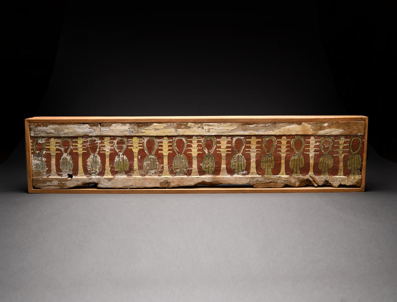 Égyptien Pair of Ancient Egyptian Gesso-Painted Wood Panels en vente