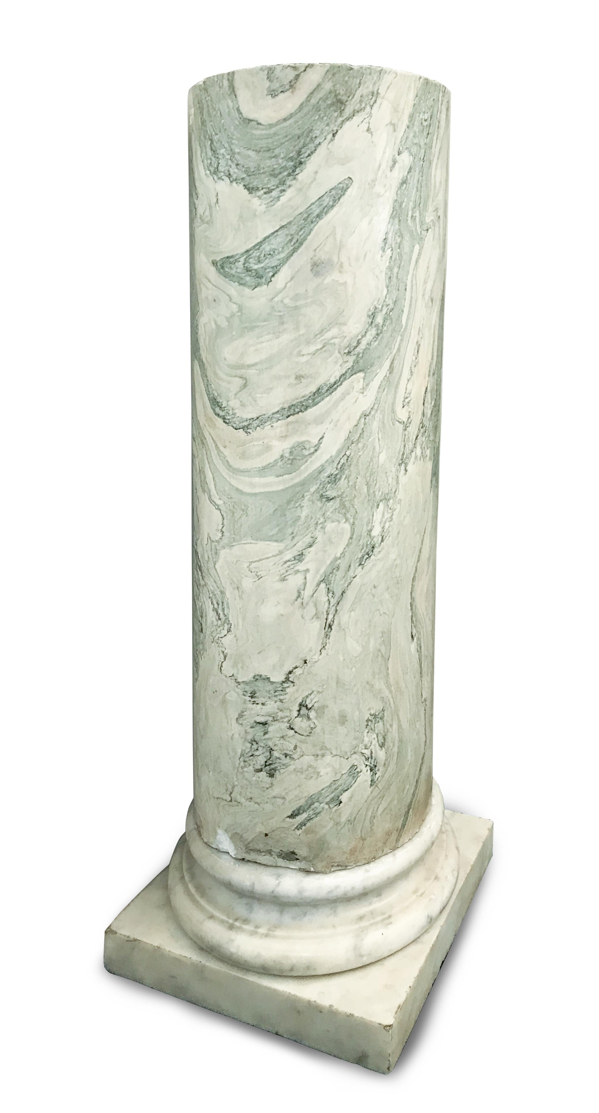 Pair of Marble Columns, Italy, Late 19th Century In Good Condition For Sale In Roma, IT