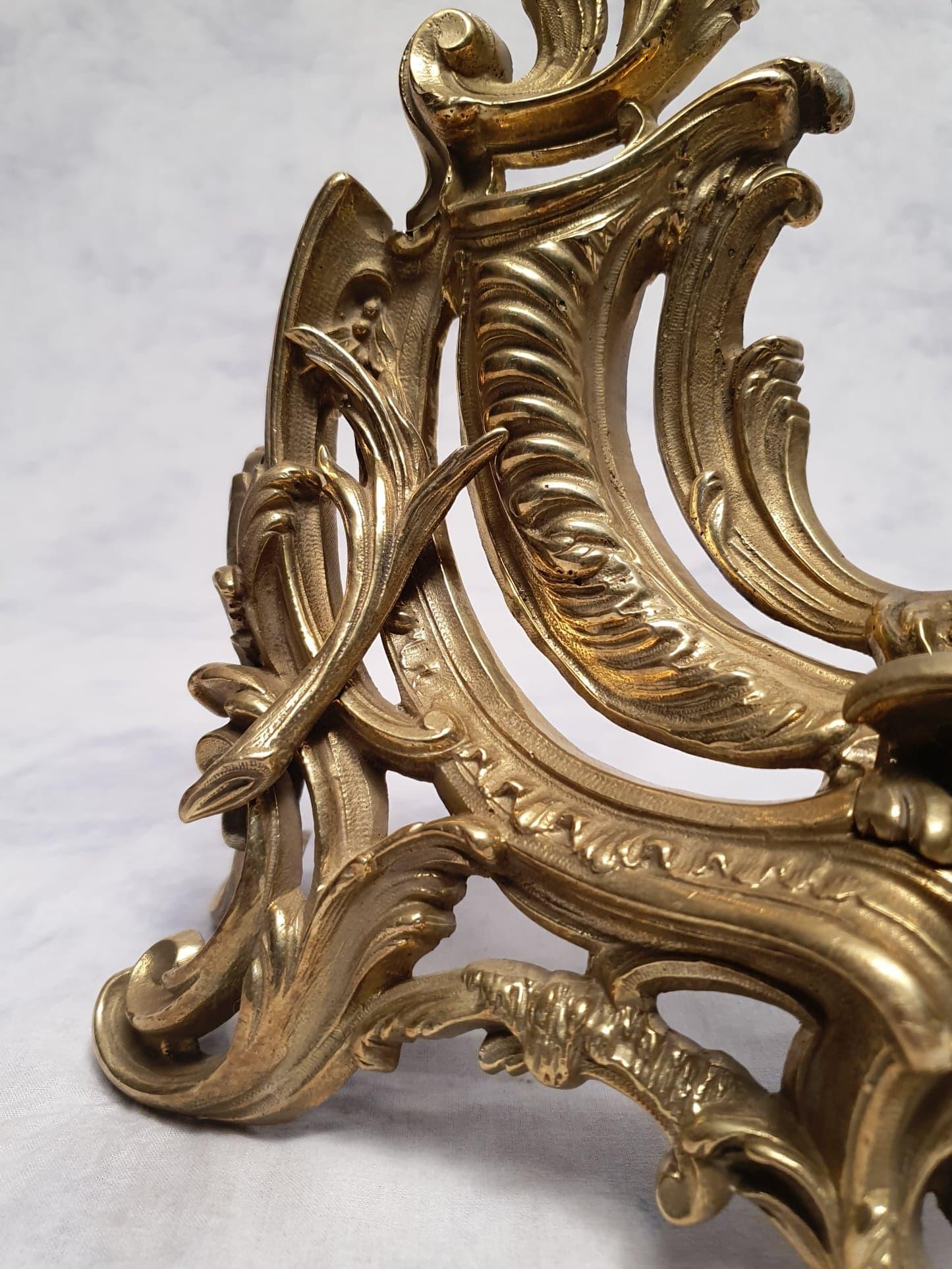 Pair of Andirons Louis XV Style with Putti, Chiseled Bronze, 19th In Good Condition In SAINT-OUEN-SUR-SEINE, FR