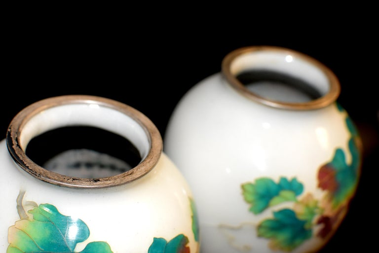 Pair of Ando Jubei Cloisonné Vase, Signed, Grapes For Sale 10