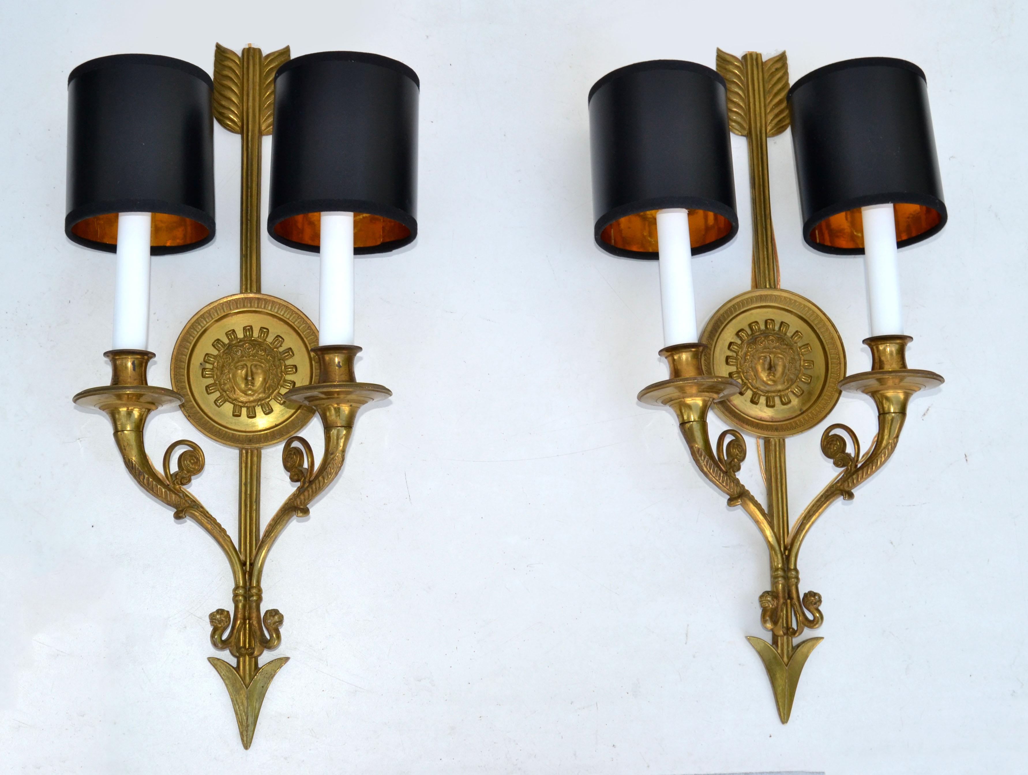 Mid-20th Century Pair of Andre Arbus Bronze Arrow Sconces 2 Lights, Wall Lamp French Neoclassical For Sale