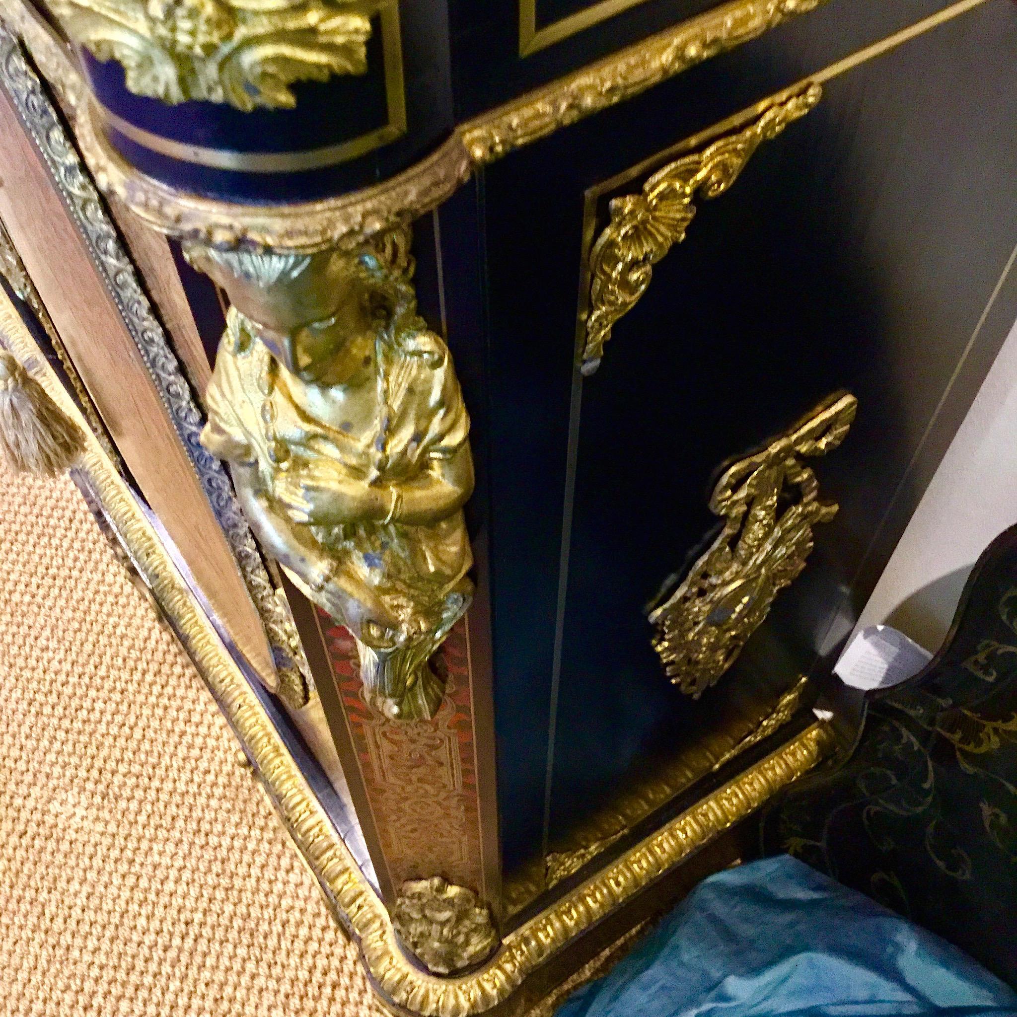 Paire d'armoires de style Boulle d'Andr-Charles, 19ème siècle Bon état - En vente à Lincoln, GB
