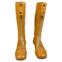 Pair of André Courrèges Collector's boots in camel leather - France, Circa 1980