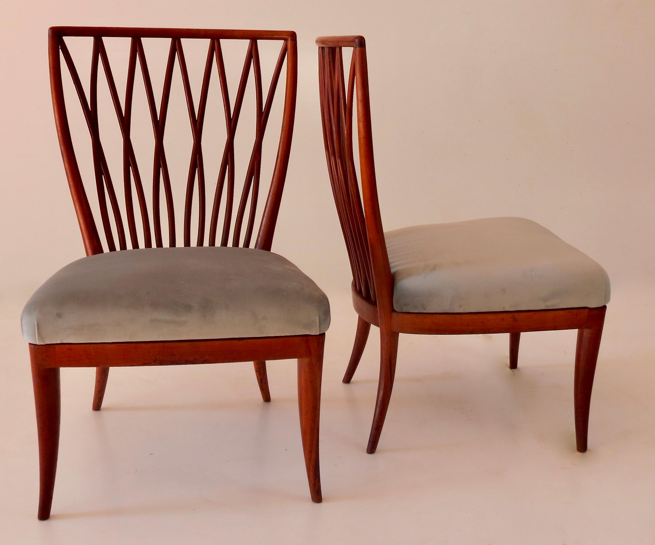 Elegant pair of lounge chairs by Arch Andrea Busiri Vici, late 40s
Very elegant wood grid backrest
cherrywood and reupholstery in a mint green velvet 
good condition 
some little signs on the wood under the seat
Measures: height: 84 cm; 60 x 52