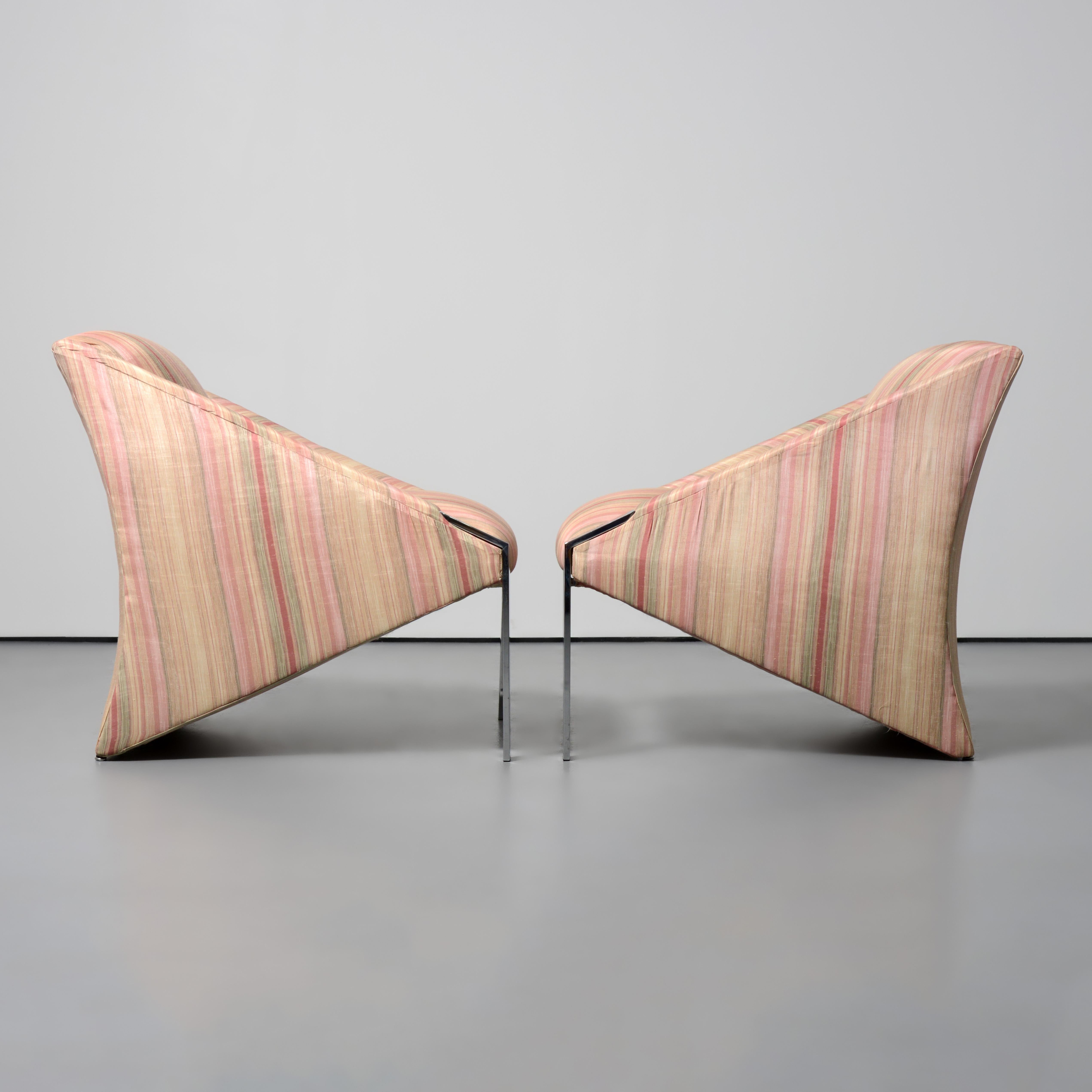 Mid-Century moderno Coppia di sedie da salotto Andree Putman in vendita