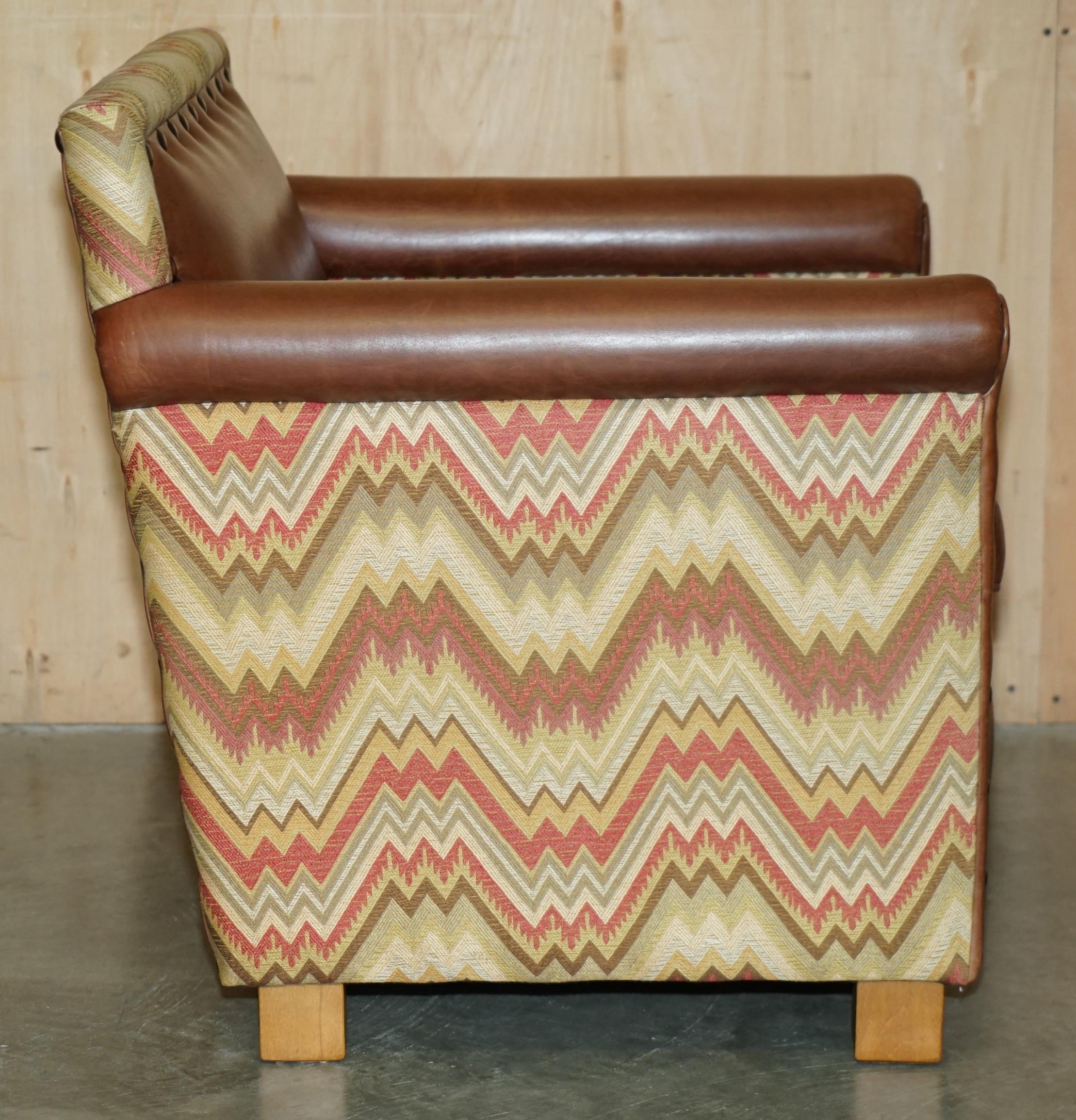 COPPIA DI POLTRONE KILIM REVERSIBILI IN PELLE MARRONE DI ANDREW MARTINE in vendita 3